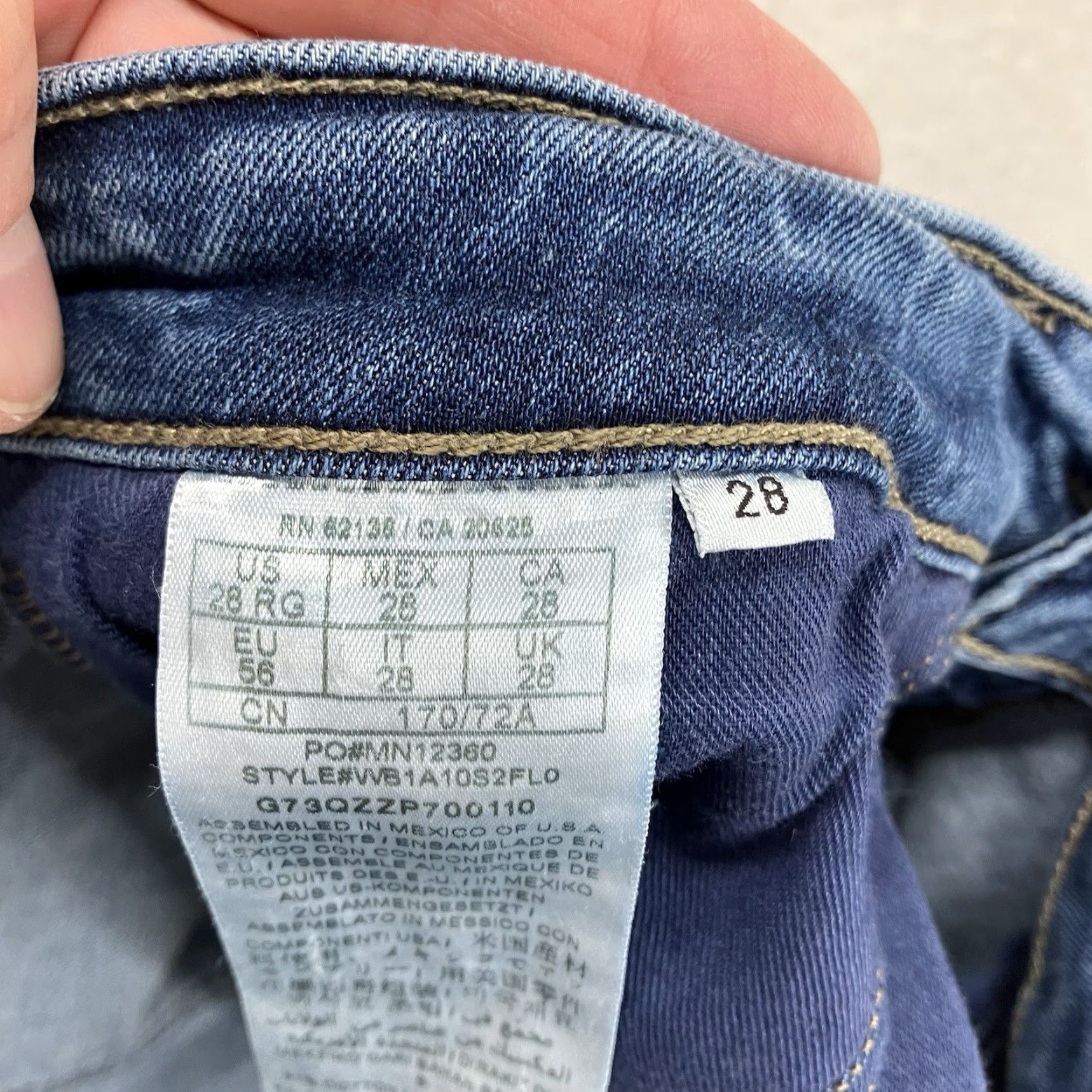 Guess GUESS Skinny Jeans Women 28 Blue Denim Mid Rise Distressed Zip Fly 5-Pocket Curvy Classic Modern Size 28" / US 6 / IT 42 - 4 Thumbnail
