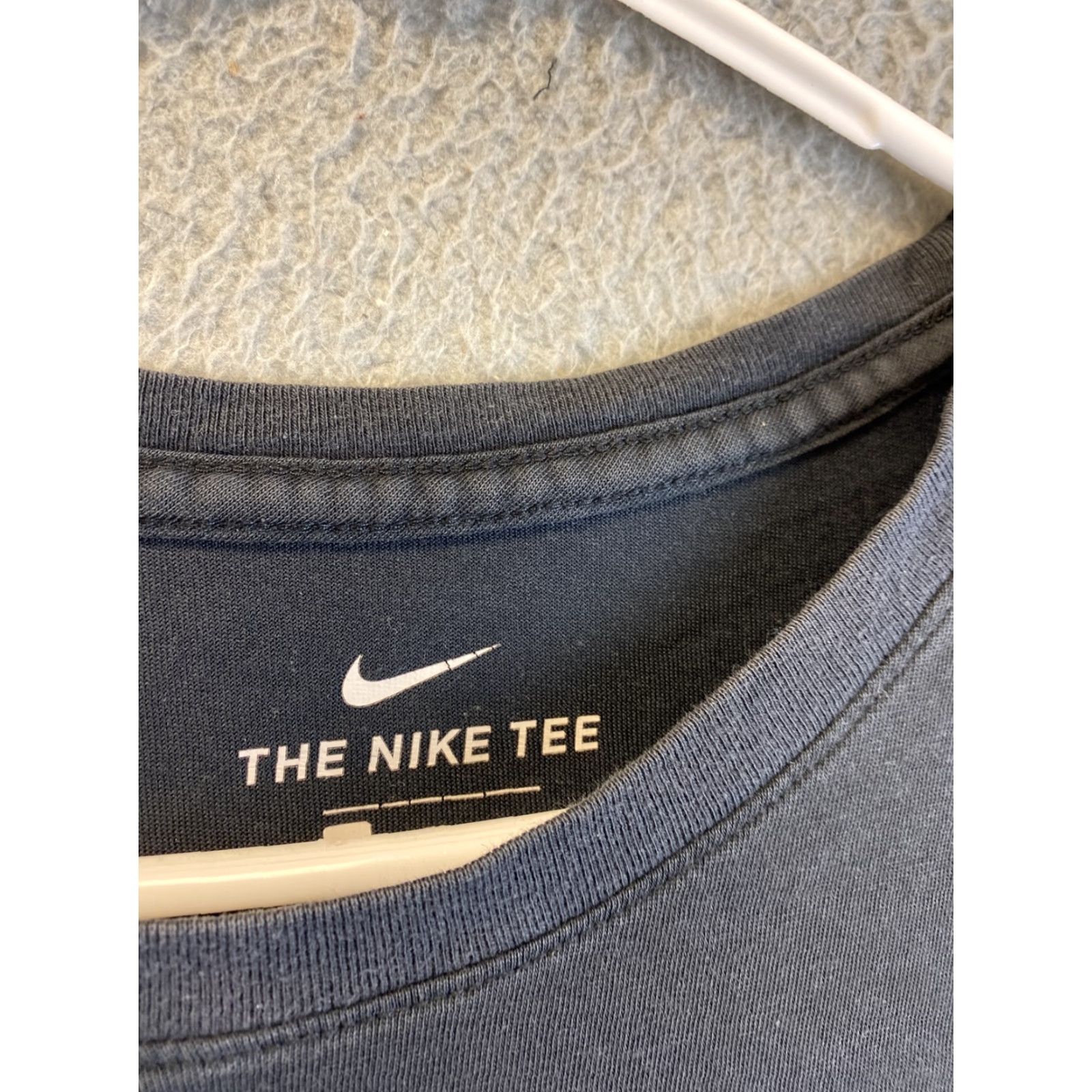 Nike Nike Shirt Mens XL Swoosh black White Short Sleeve 94-11 Size US XL / EU 56 / 4 - 4 Thumbnail