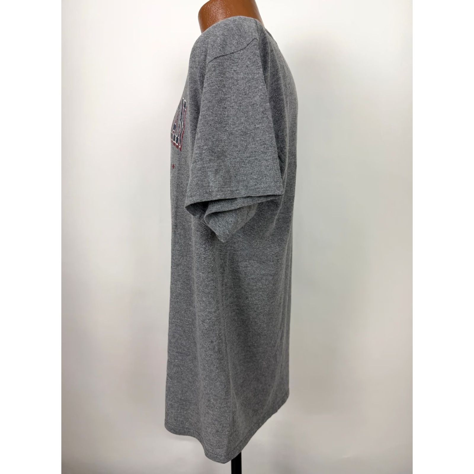 Etro Smithsonian Shirt Adult Large Gray Logo 1846 Retro T-Shirt Men’s Regular Fit Knit Cotton Polyester Short Sleeve Crew Neck 2000s Museum Washington DC Size US L / EU 52-54 / 3 - 7 Thumbnail