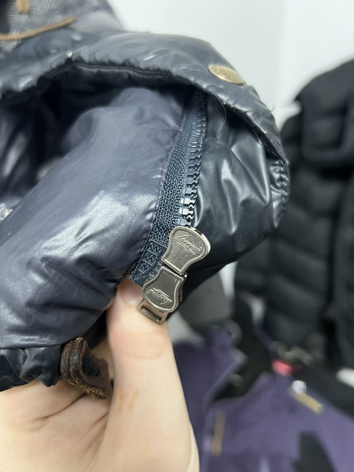 Moncler Vintage Moncler Puffer Jacket M Size Size US M / EU 48-50 / 2 - 13 Thumbnail