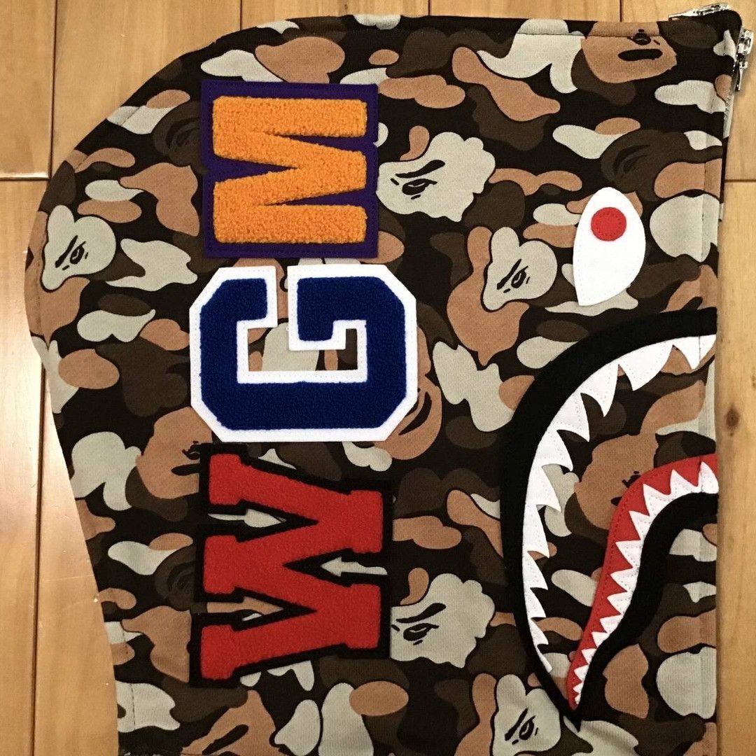 Bape 2024 🔥BAPE THINK STORE CAMO🔥 Separate shark full zip hoodie Size US M / EU 48-50 / 2 - 5 Thumbnail