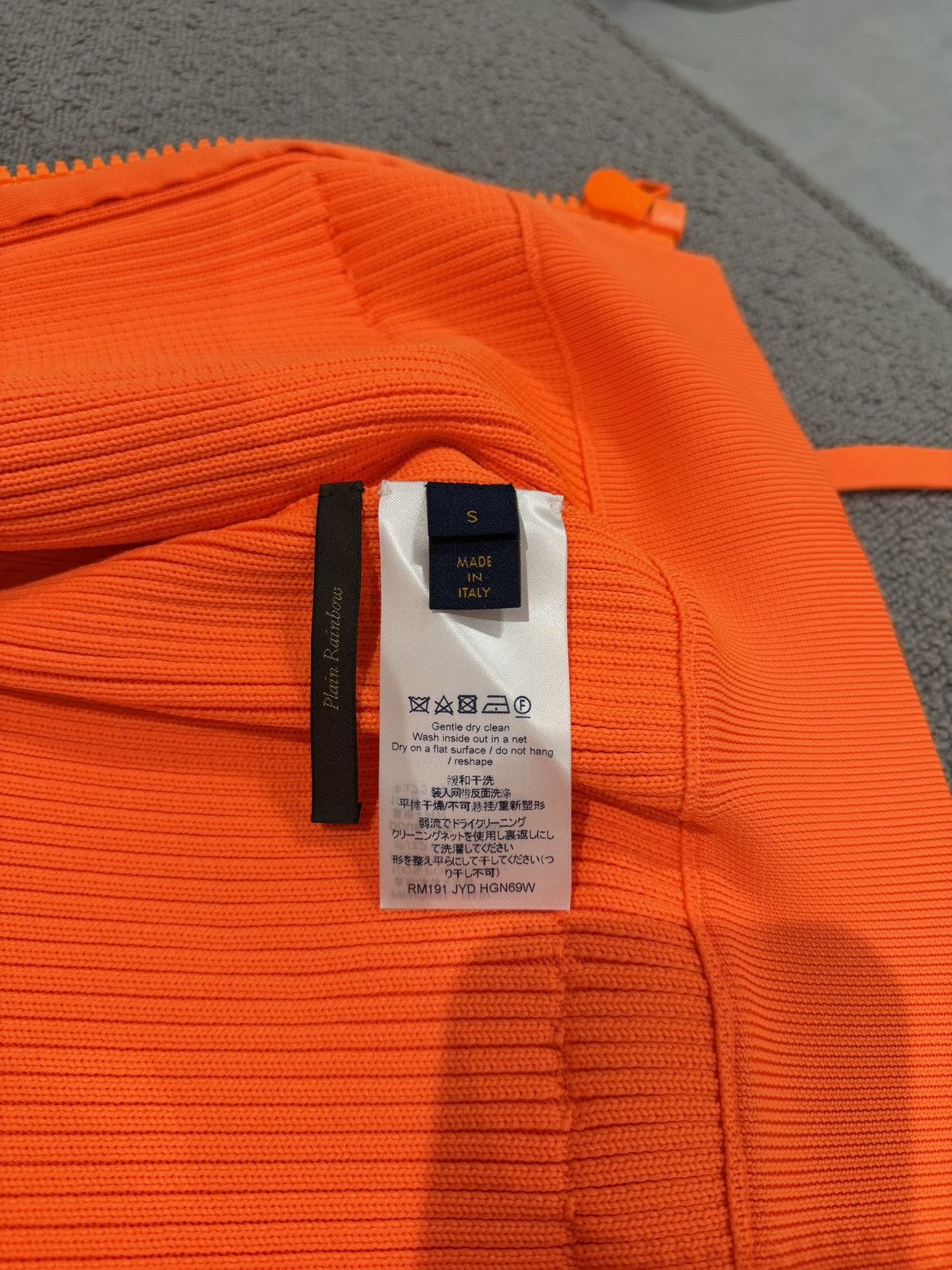 Louis Vuitton LOUIS VUITTON Virgil Abloh Multi 3D Pocket Vest Jacket S Size US S / EU 44-46 / 1 - 12 Thumbnail