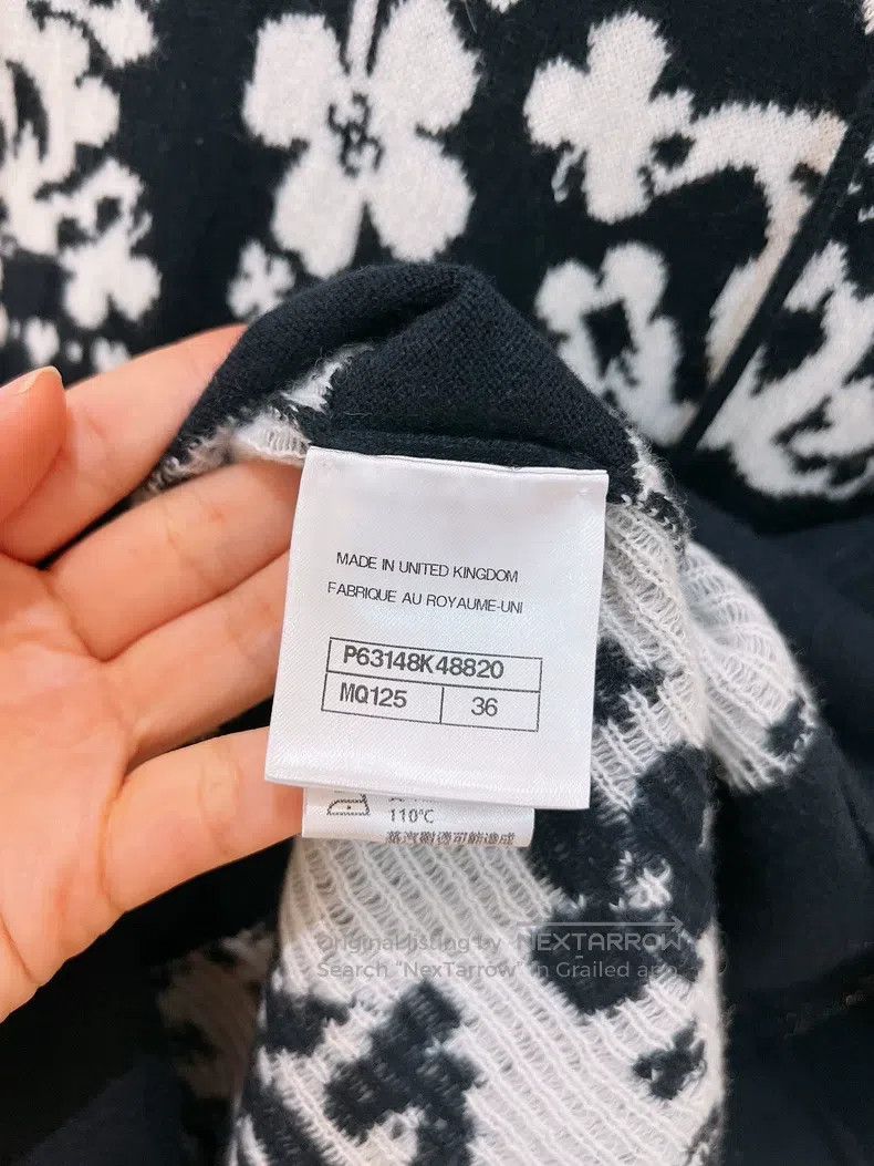 Chanel Chanel Double C clover cashmere sweater Size XS / US 0-2 / IT 36-38 - 9 Thumbnail
