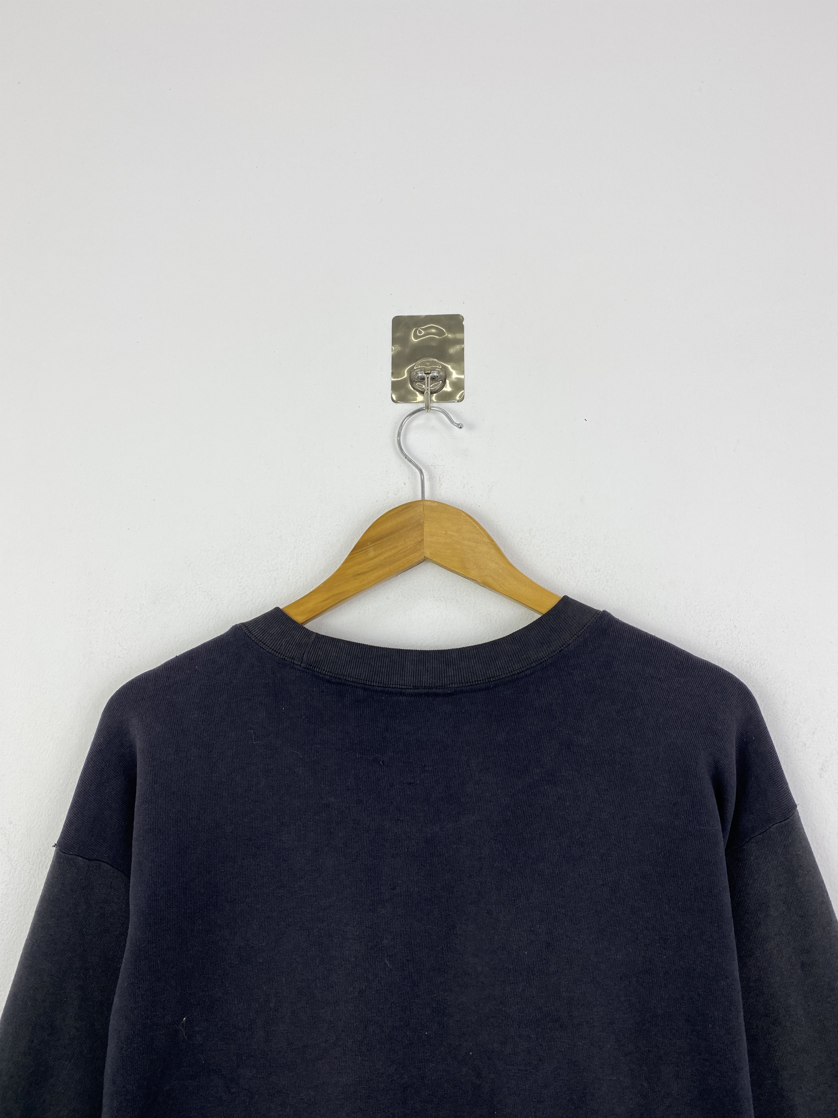 Nike Vintage 90s Nike Small Logo Crewneck Sweatshirt SH0141 Size US XL / EU 56 / 4 - 4 Thumbnail