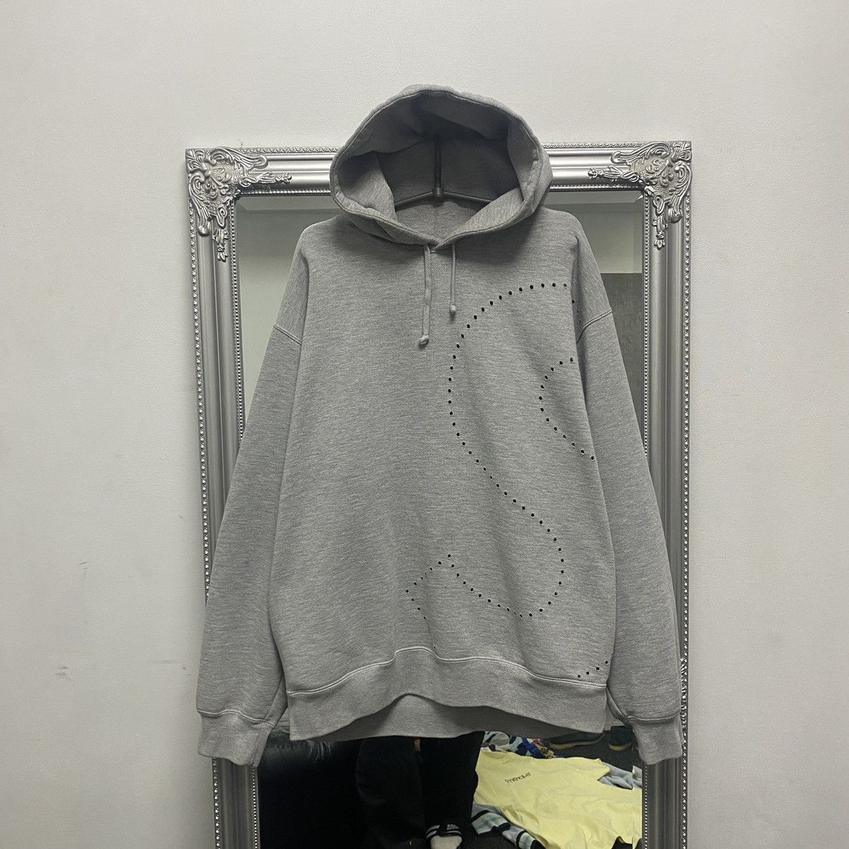 Supreme Supreme hoodie cut s logo Size US XL / EU 56 / 4 - 1 Thumbnail