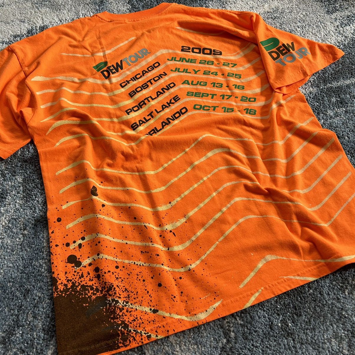 Mountain Dew 2009 NiKE 6.0 DEW TOUR TEE GiANT OVERSiZED PRiNT TiRE TREAD Size US XL / EU 56 / 4 - 10 Thumbnail