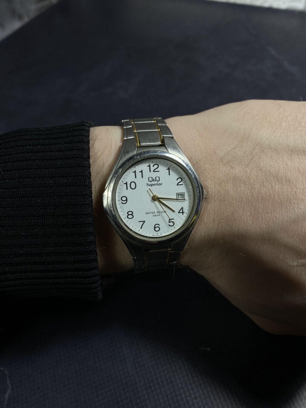 Japanese Brand Q&Q Superior Quartz Watch Date Function Stainless Steel Size ONE SIZE - 2 Thumbnail