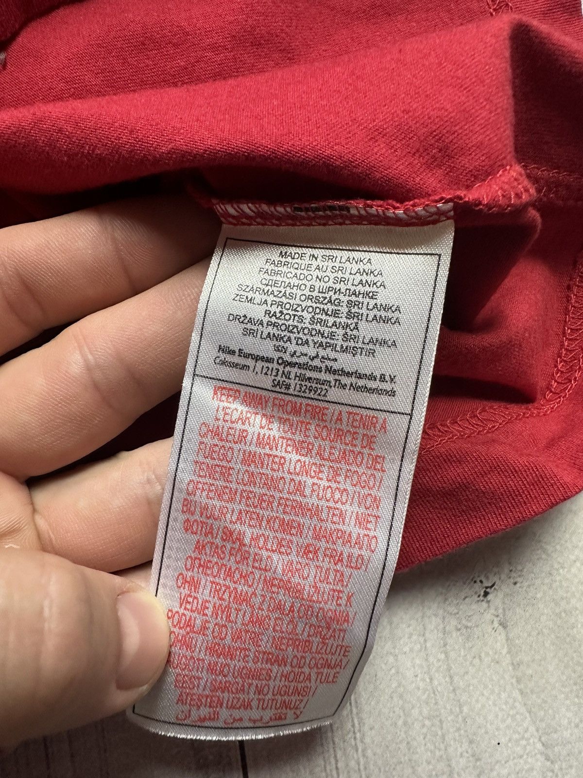 Nike Vintage Nike Olympiacos soccer tee red rare logo Size US XL / EU 56 / 4 - 5 Thumbnail