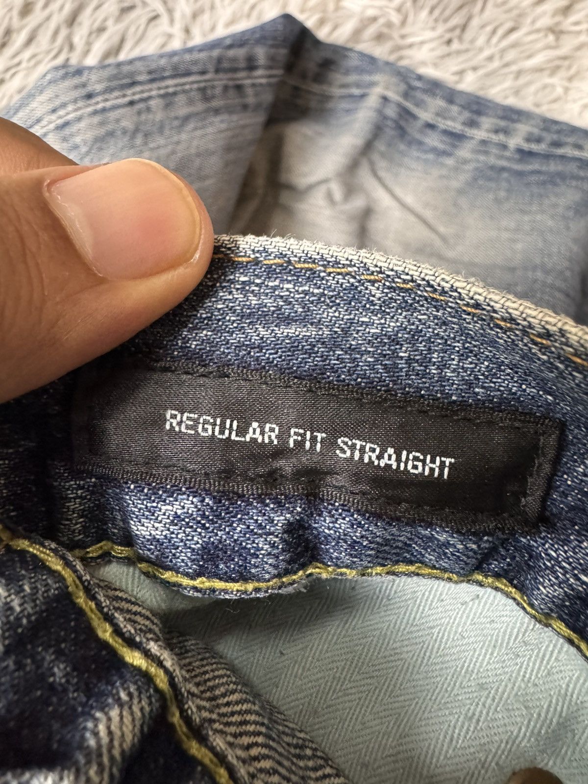 Uniqlo Uniqlo Jeans Regular Straight Fit Size US 34 / EU 50 - 5 Thumbnail