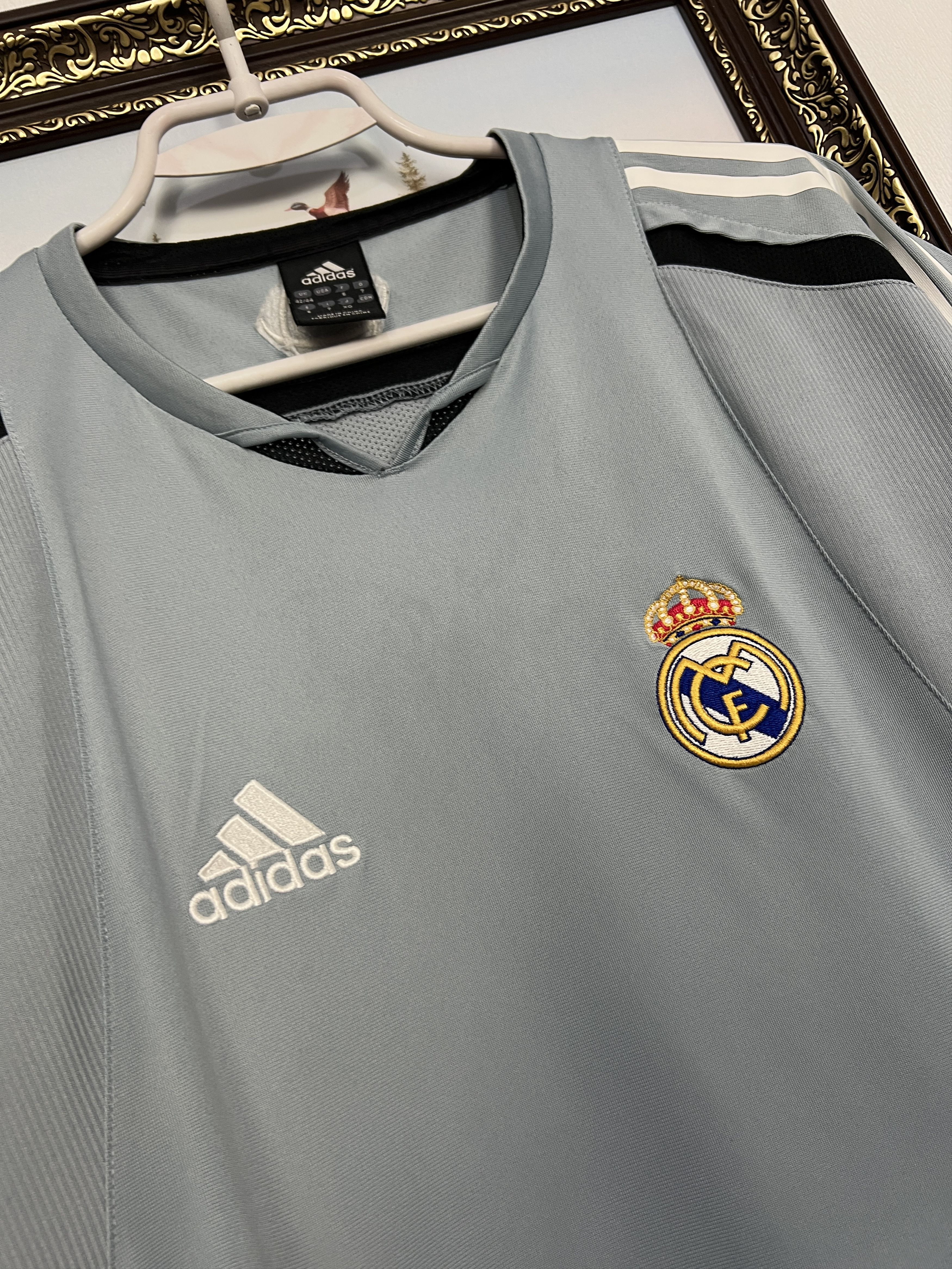 Adidas Real Madrid Football Train Shirt Soccer Jersey Trikot Size US L / EU 52-54 / 3 - 6 Thumbnail