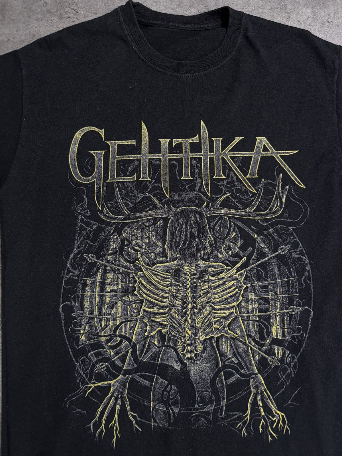 Affliction × Band Tees × Vintage Gehtika Affliction Horror Vintage Boxy Tee Black Rock Metal Size US M / EU 48-50 / 2 - 3 Thumbnail