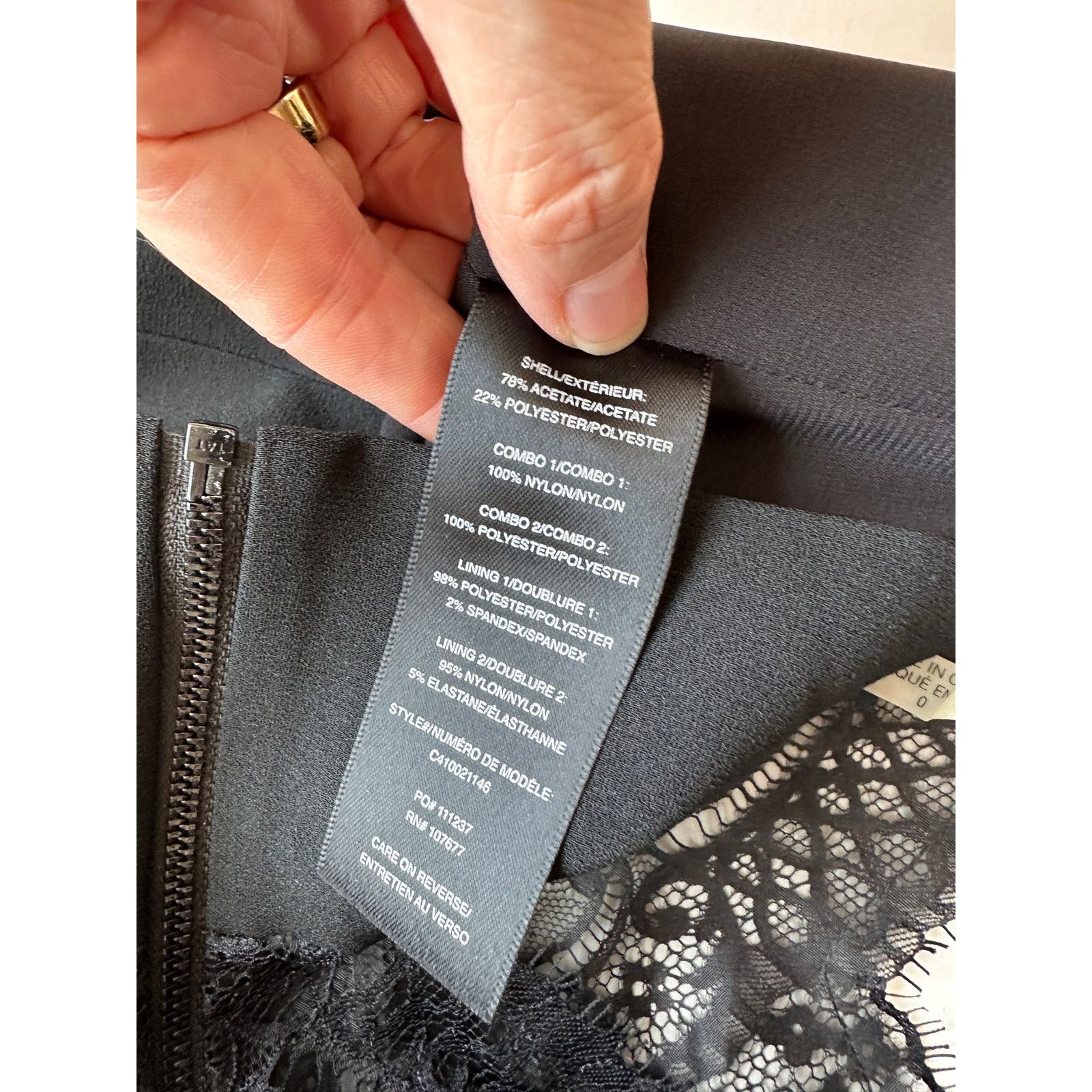 Alice + Olivia Alice + Olivia Crepe de Chine Black Lace Going Out Crop Top Size XS / US 0-2 / IT 36-38 - 10 Thumbnail