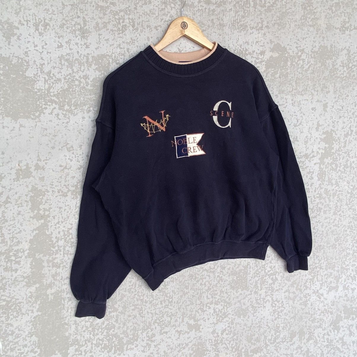 Other Vintage Madison Walker Embroidered Sweatshirt NavyBlue Size US M / EU 48-50 / 2 - 3 Thumbnail