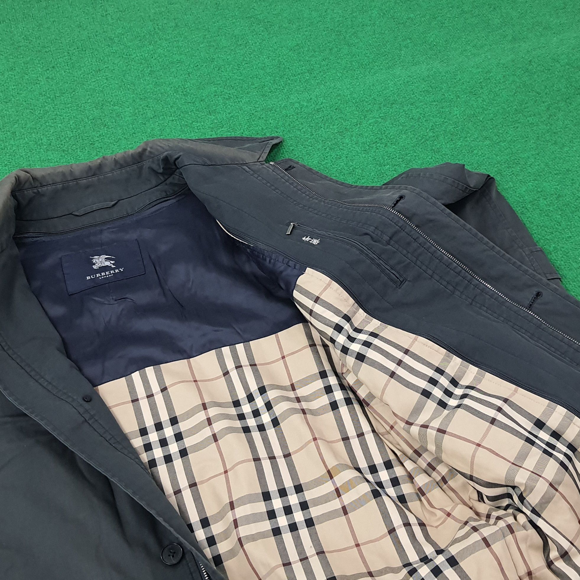 Burberry Vintage Burberry London Nova Check Jacket with Vests C247N4 Size US L / EU 52-54 / 3 - 7 Thumbnail