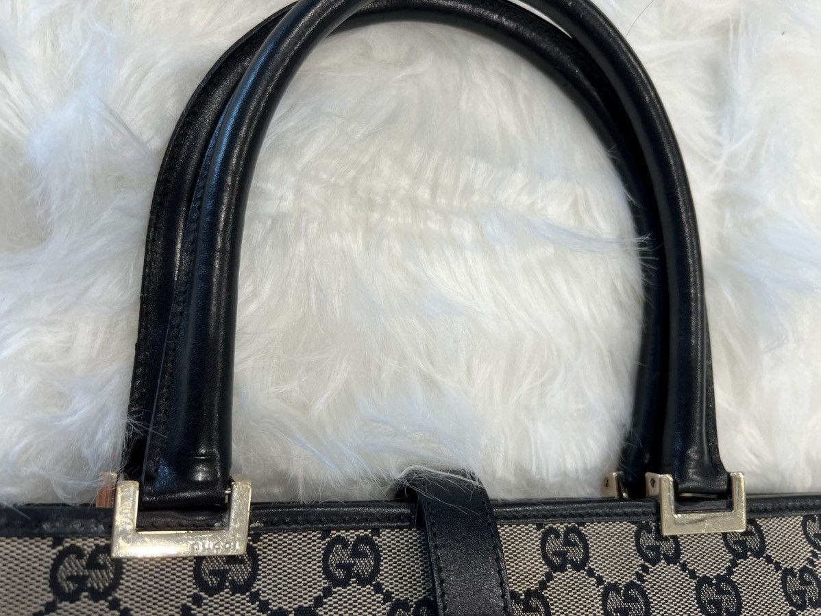 Gucci Tom Ford Era Gucci GG Monogram Tote with Rare Piston Lock Size ONE SIZE - 5 Thumbnail