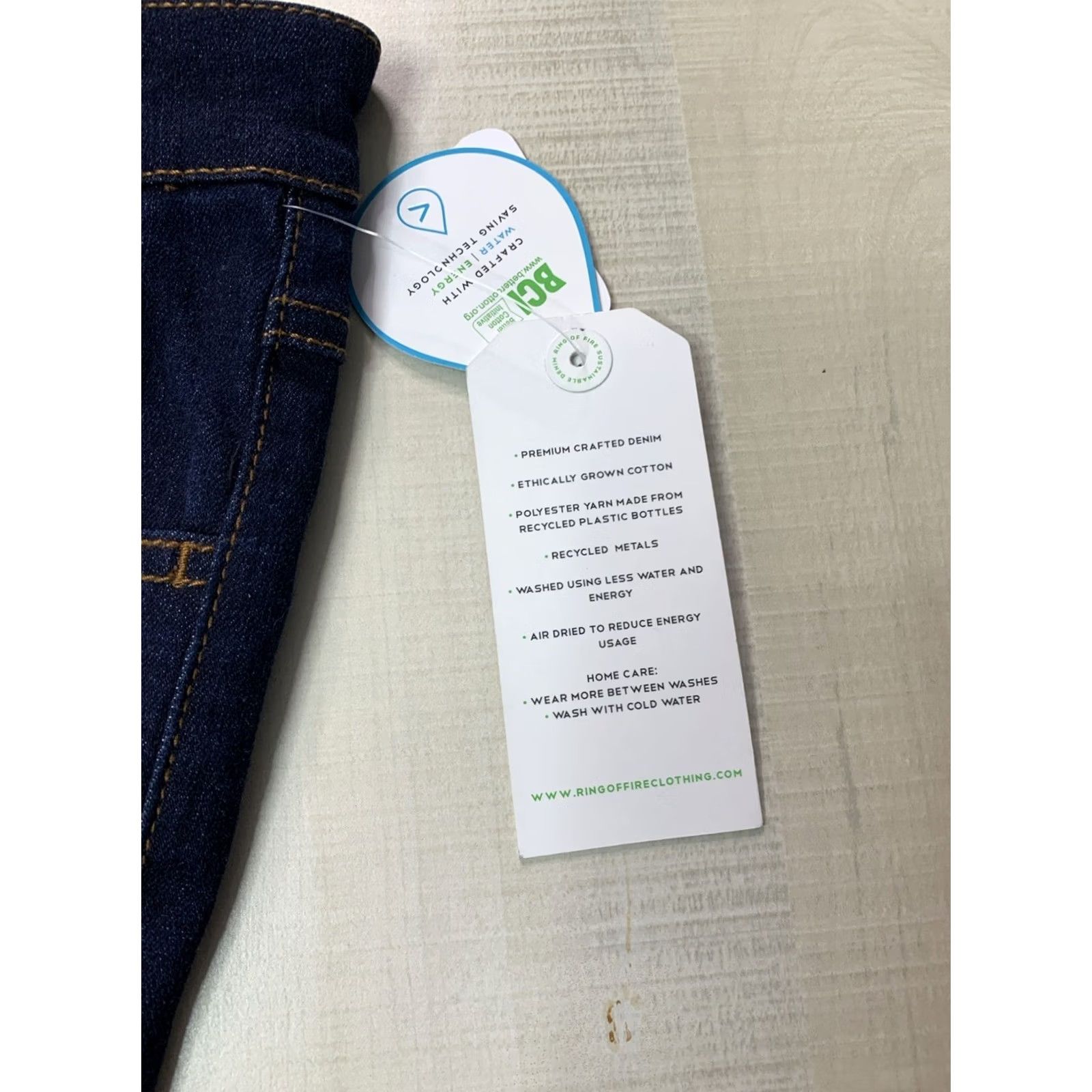 Ring Of Fire VINTAGE Ring Of Fire Denim Jeans Ring Of Fire 18 Juniors Skinny Dark Wash Distressed Blue Jeans Womens Girls Size 40" / US 18 - 7 Thumbnail