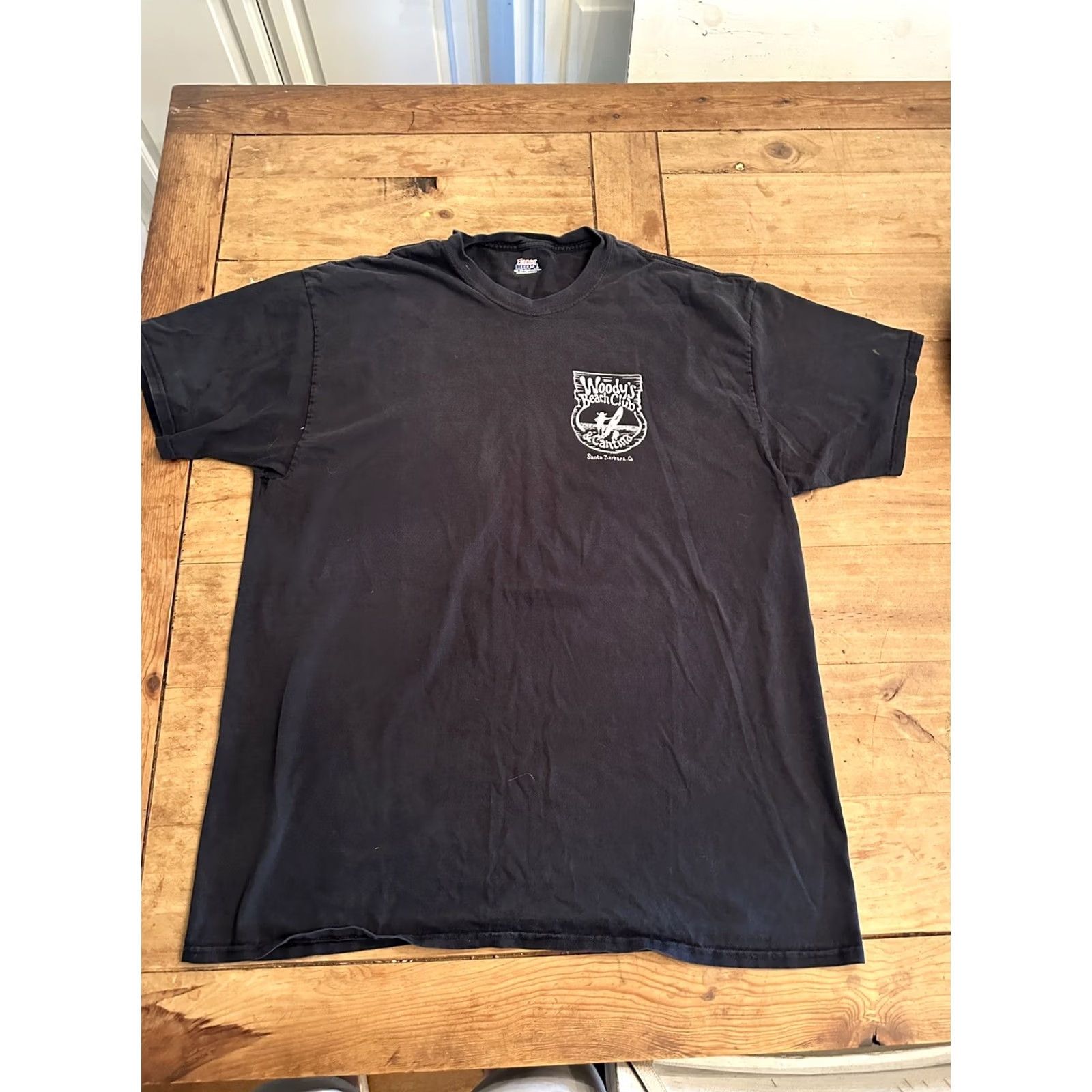 Vintage VINTAGE Santa Barbara CALIFORNIA Woody's Beach Club Cantina Men's T-Shirt 2XL Black Shirt Mens Size US XXL / EU 58 / 5 - 2 Thumbnail