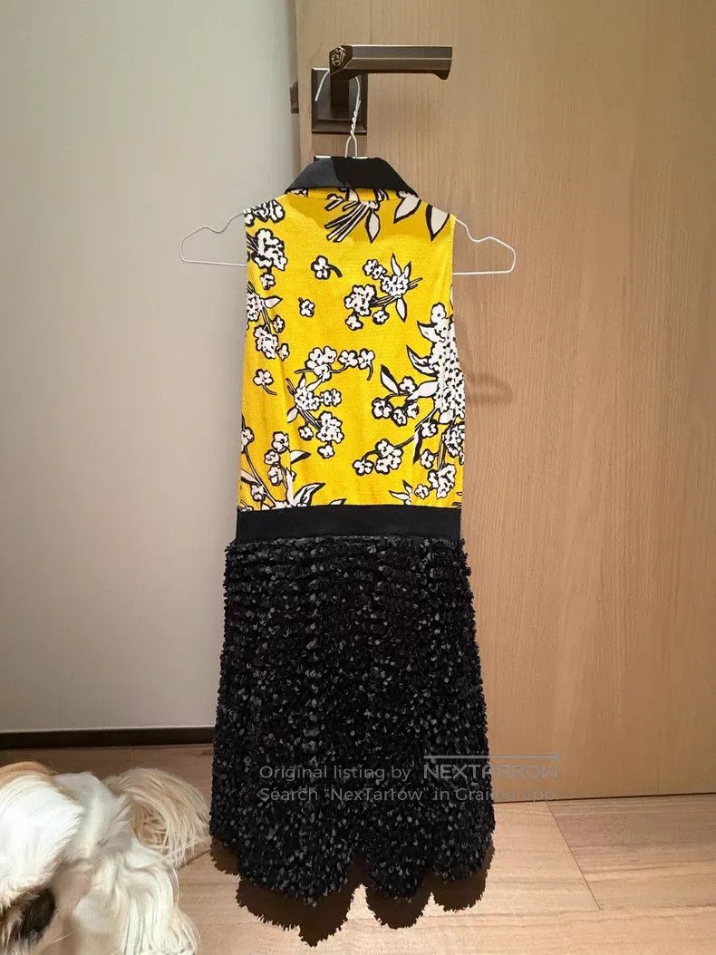 Valentino Valentino dress Size XS / US 0-2 / IT 36-38 - 2 Thumbnail