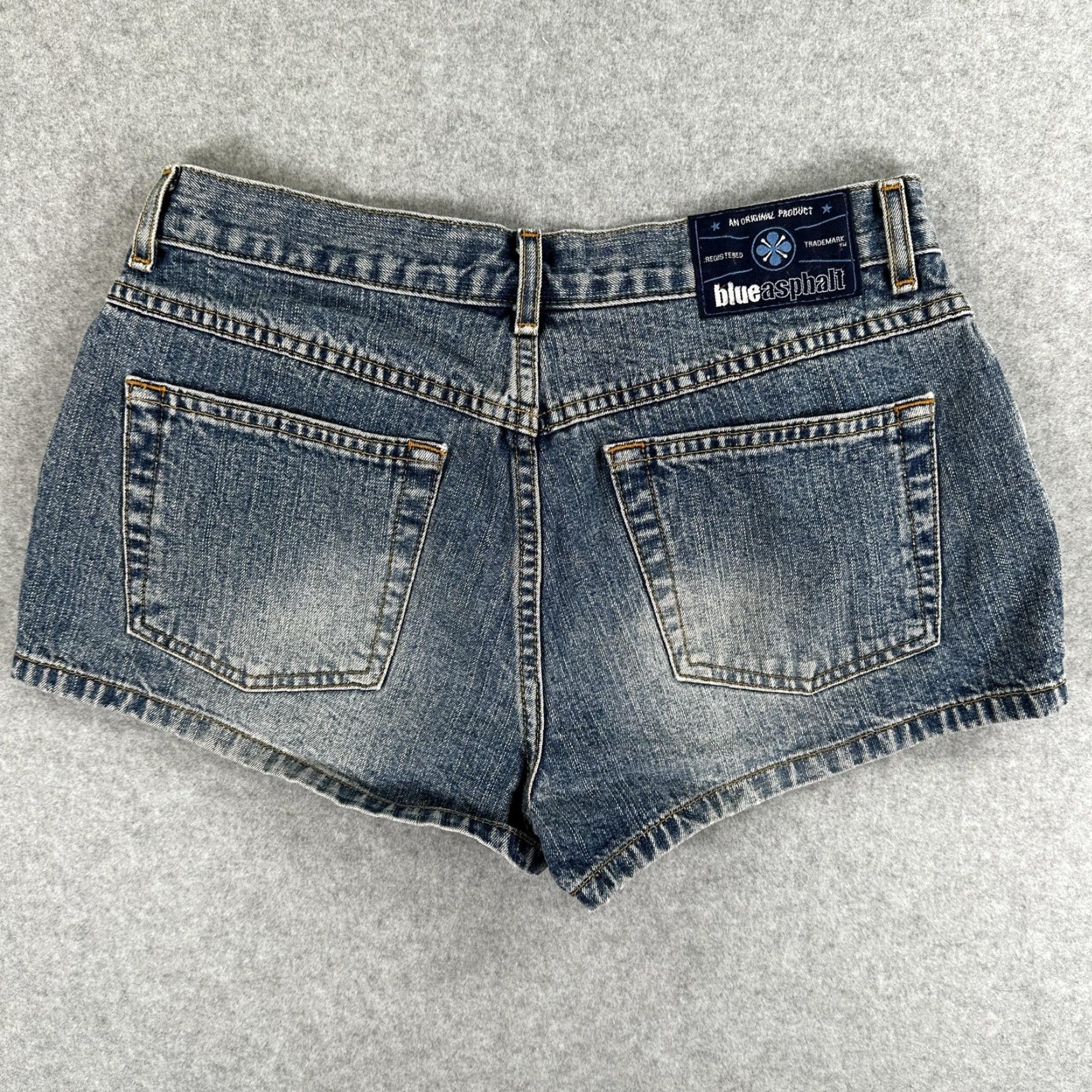 Denime Blue Asphalt Shorts Denim 5 Pocket Juniors Blue Distressed 5 Pocket Denim Hot Pants Casual Summer Womens/Mens Size 27" / US 4 / IT 40 - 7 Thumbnail