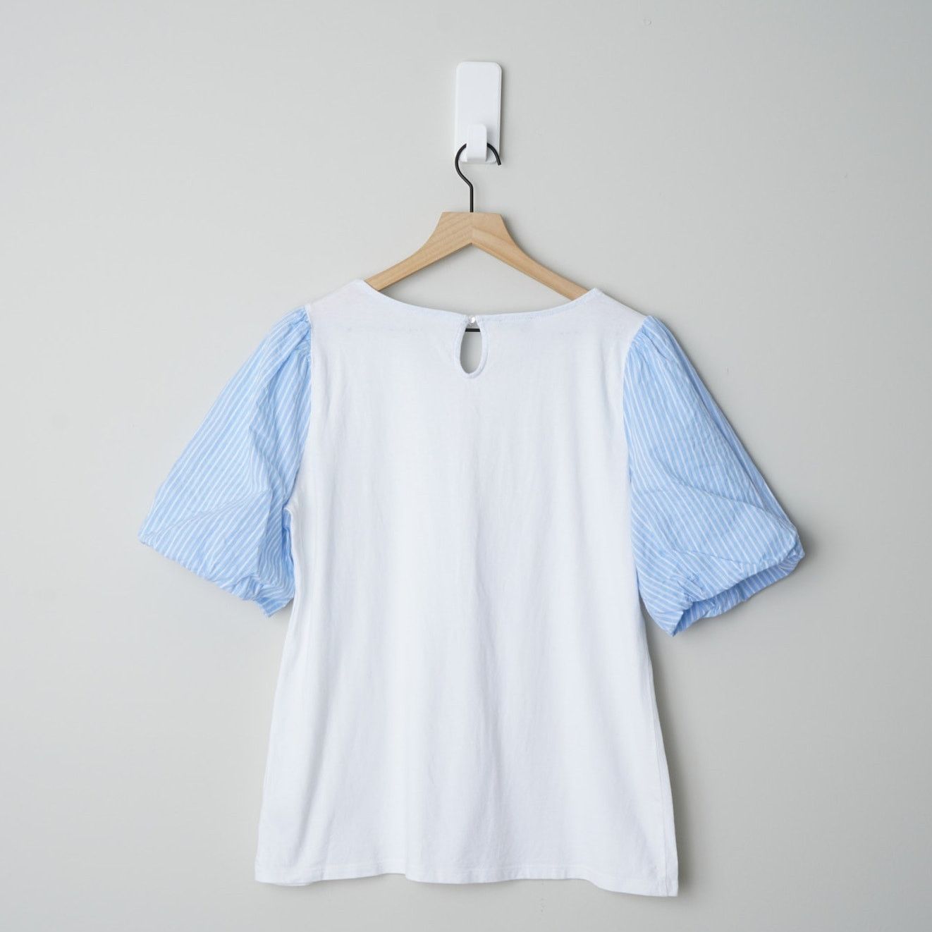 Talbots Talbots Blue Striped Puff Sleeve White Top Button Keyhole M Size M / US 6-8 / IT 42-44 - 4 Thumbnail