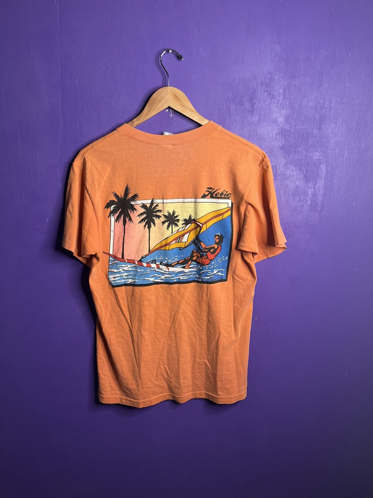 Vintage Vintage 80s HOBIE surfwear wind surfing t-shirt Size US M / EU 48-50 / 2 - 2 Thumbnail