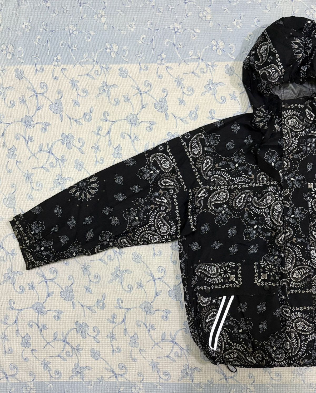 Maison MIHARA YASUHIRO Miharayasuhiro Paisley Pattern Bandana Mountain Jacket Size US XL / EU 56 / 4 - 2 Thumbnail