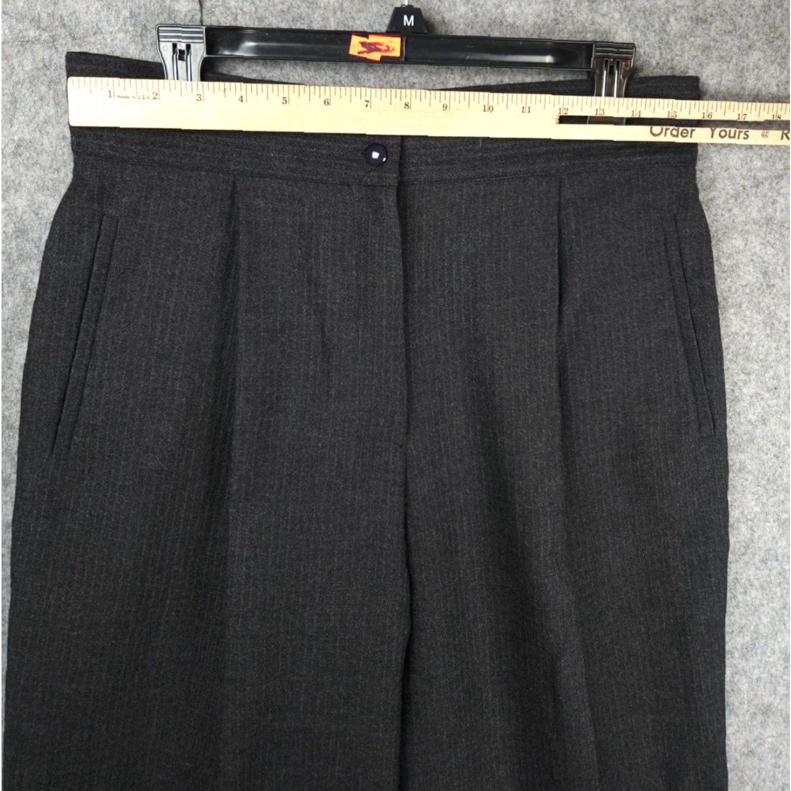 Claude Montana CLAUDE MONTANA Pants Women's 14 Gray Wool Blend High Rise Made Italy Straight Leg, Dress Pants, Vintage, 31" W Size 36" / US 14 / IT 50 - 4 Thumbnail