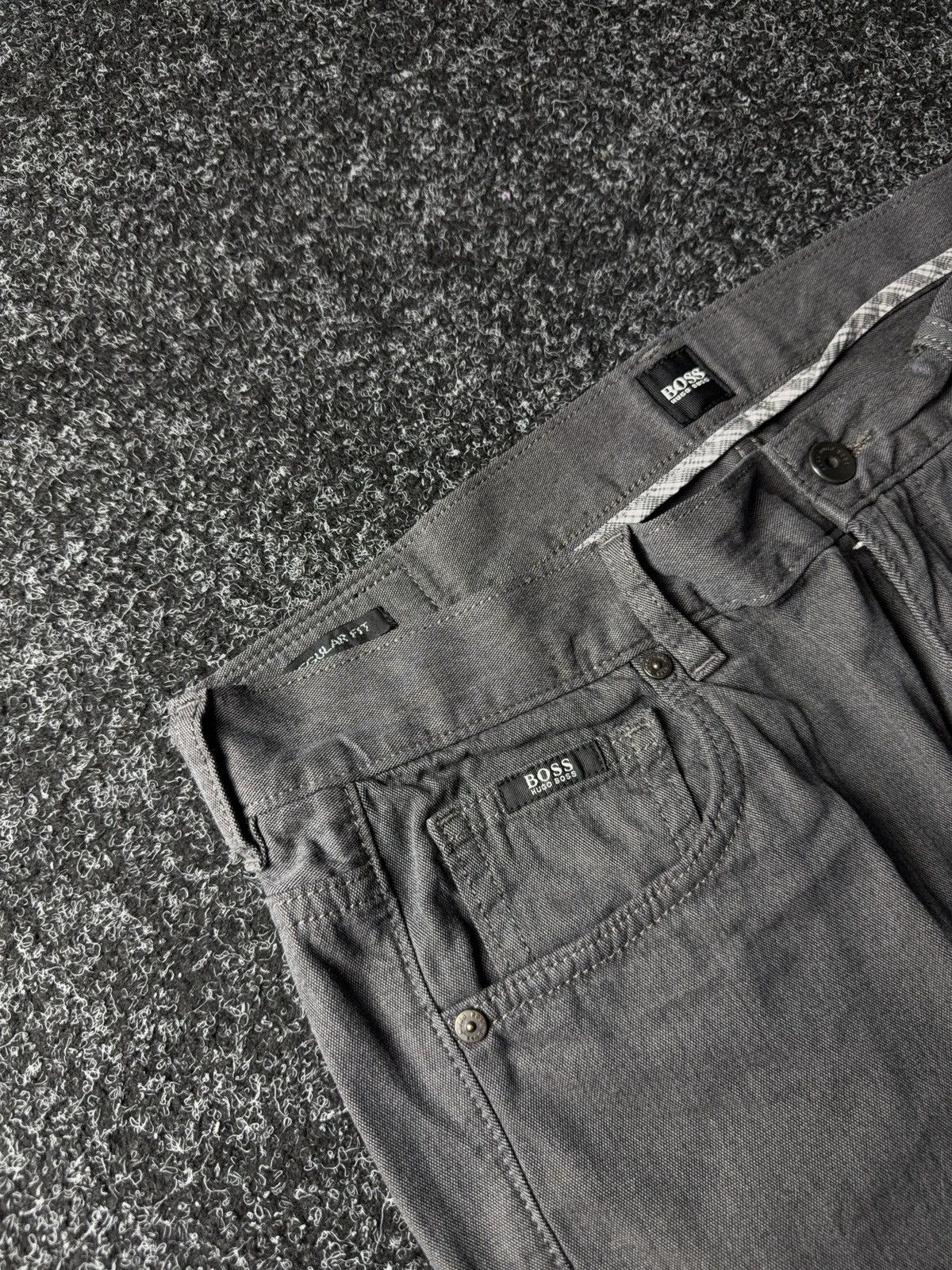 Hugo Boss Luxury Designer Hugo Boss Regular Fit Grey Casual Pants Size US 34 / EU 50 - 7 Thumbnail