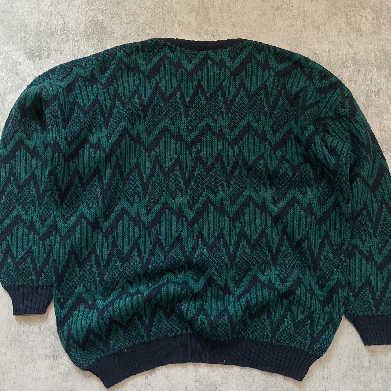 Other 80s vintage Wool green and Black zig zag pattern Size US L / EU 52-54 / 3 - 3 Thumbnail