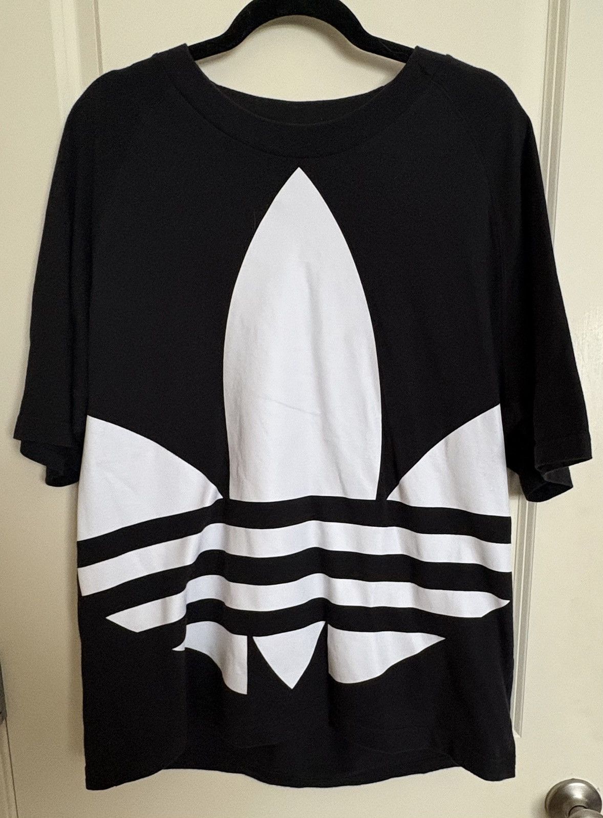 Adidas Adidas Oversized tee Size US M / EU 48-50 / 2 - 1 Thumbnail