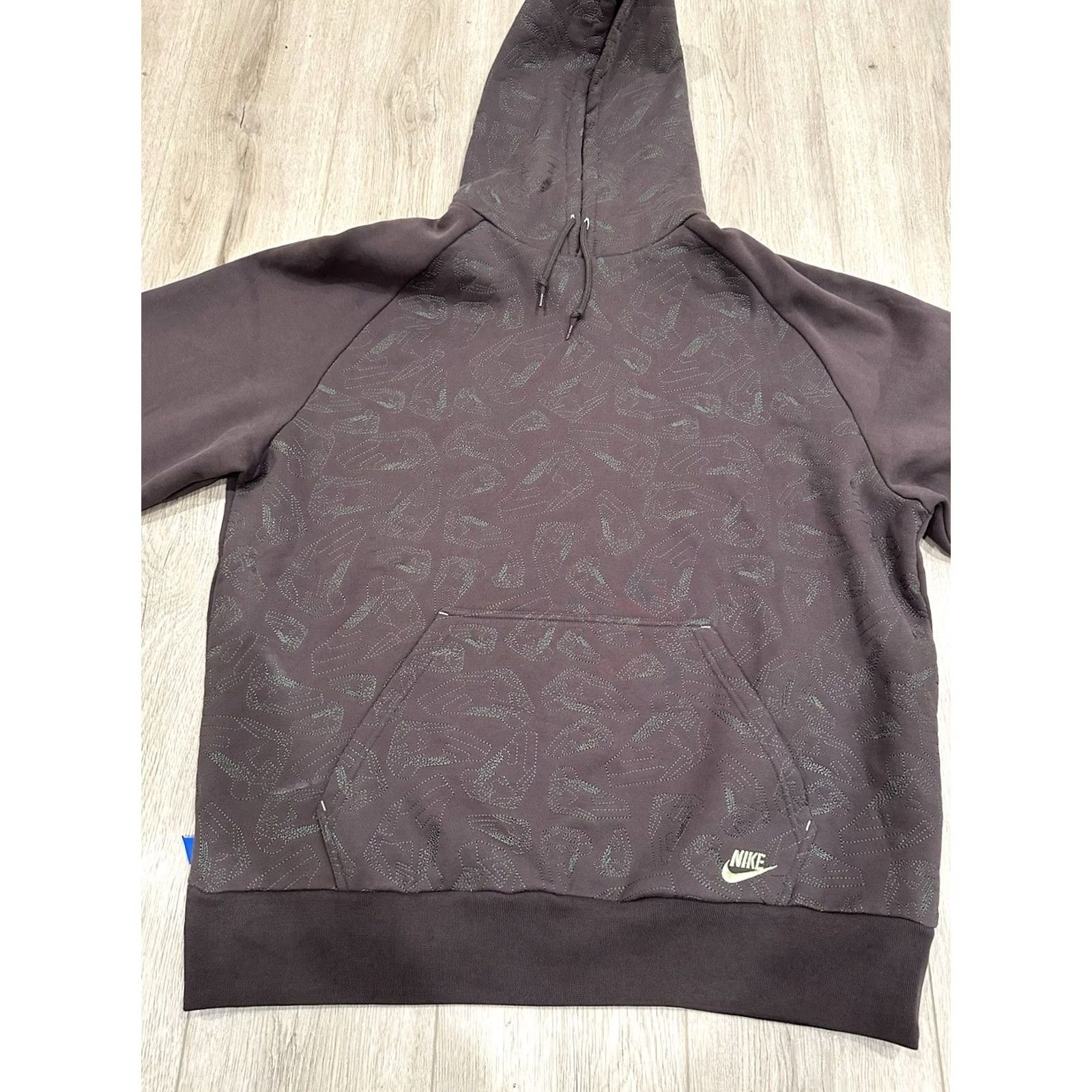 Nike VINTAGE Nike Hoodie Mens 2XL Brown Embroidered Logo Swoosh Monogram Drawstring Pullover Size US XXL / EU 58 / 5 - 3 Thumbnail