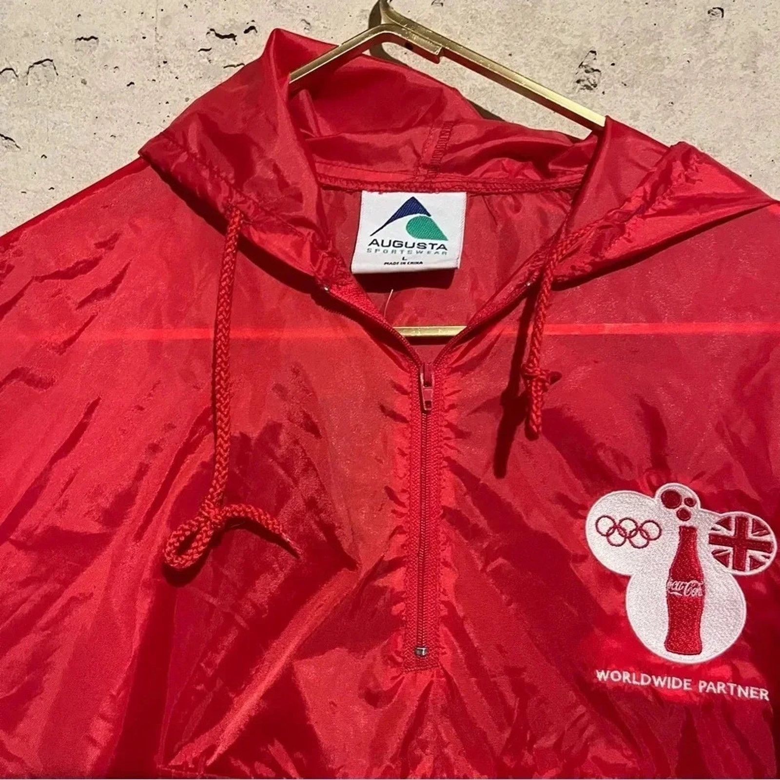 Augusta Sportswear 2012 London Olympics NWT Coca Cola Sz L 1/4 Zip Windbreaker Size L / US 10 / IT 46 - 4 Thumbnail