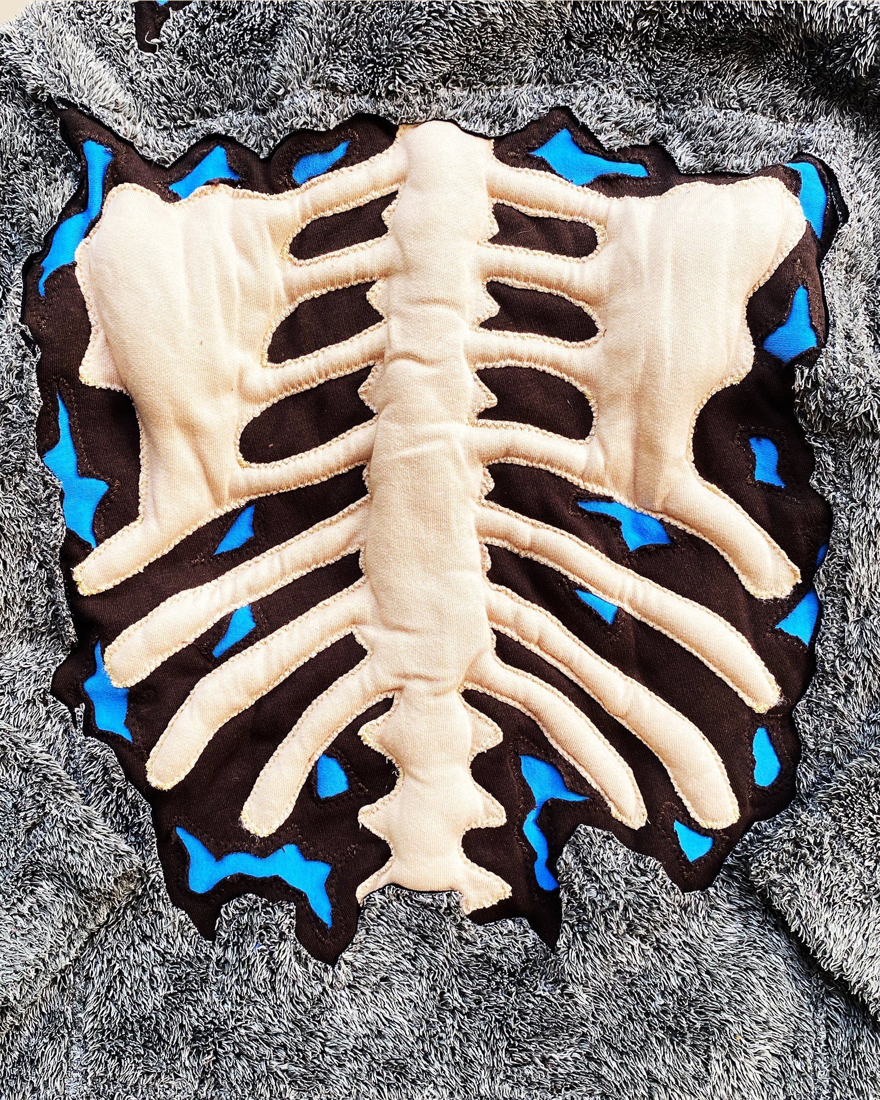 GU 1 OF 1 REWORKED 3D PUFF SKELETON SHERPA JACKET SIZE S/M Size US S / EU 44-46 / 1 - 5 Thumbnail