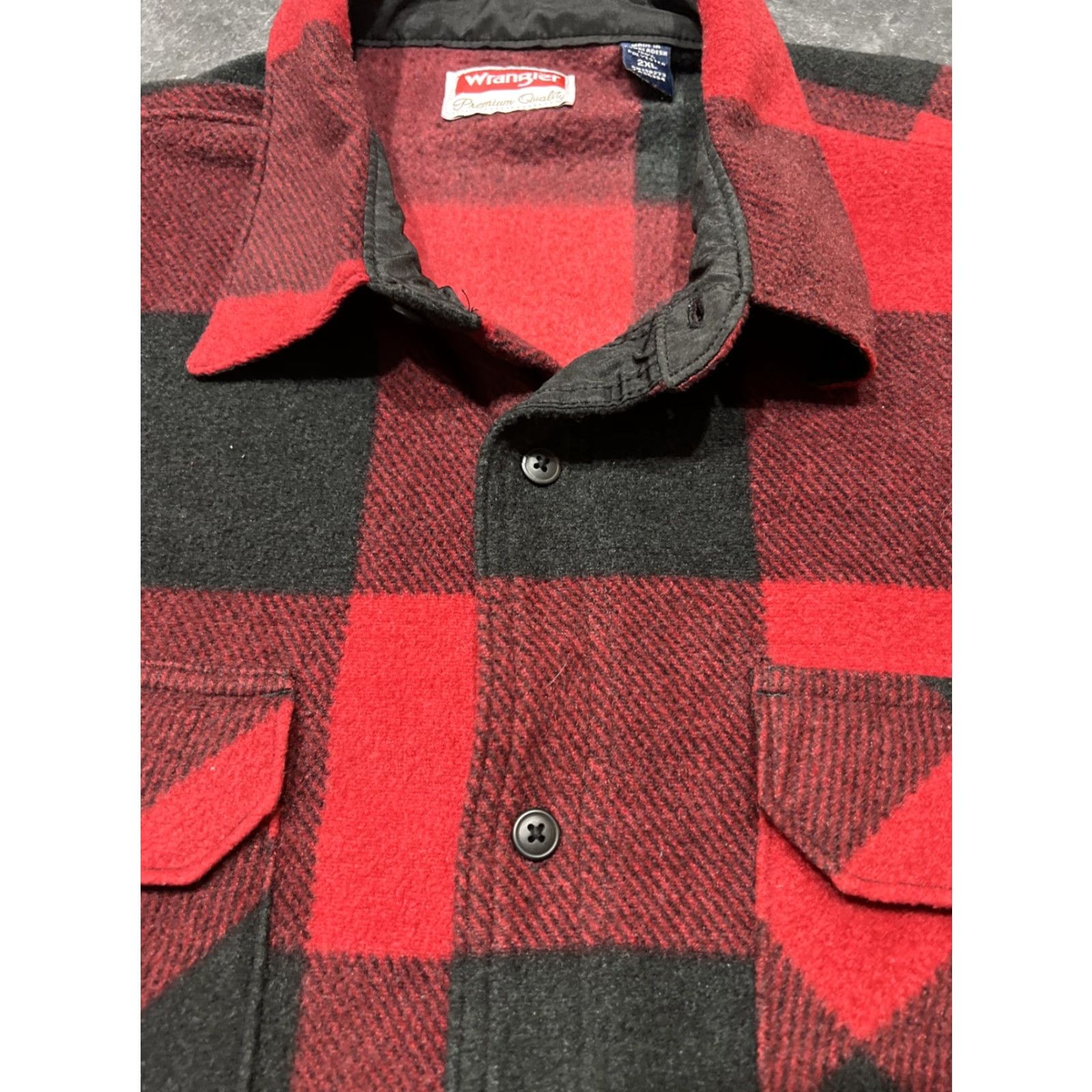 Wrangler Wrangler Mens Shirt 2XL Flannel Lumberjack Plaid Red Black Size US XXL / EU 58 / 5 - 6 Thumbnail