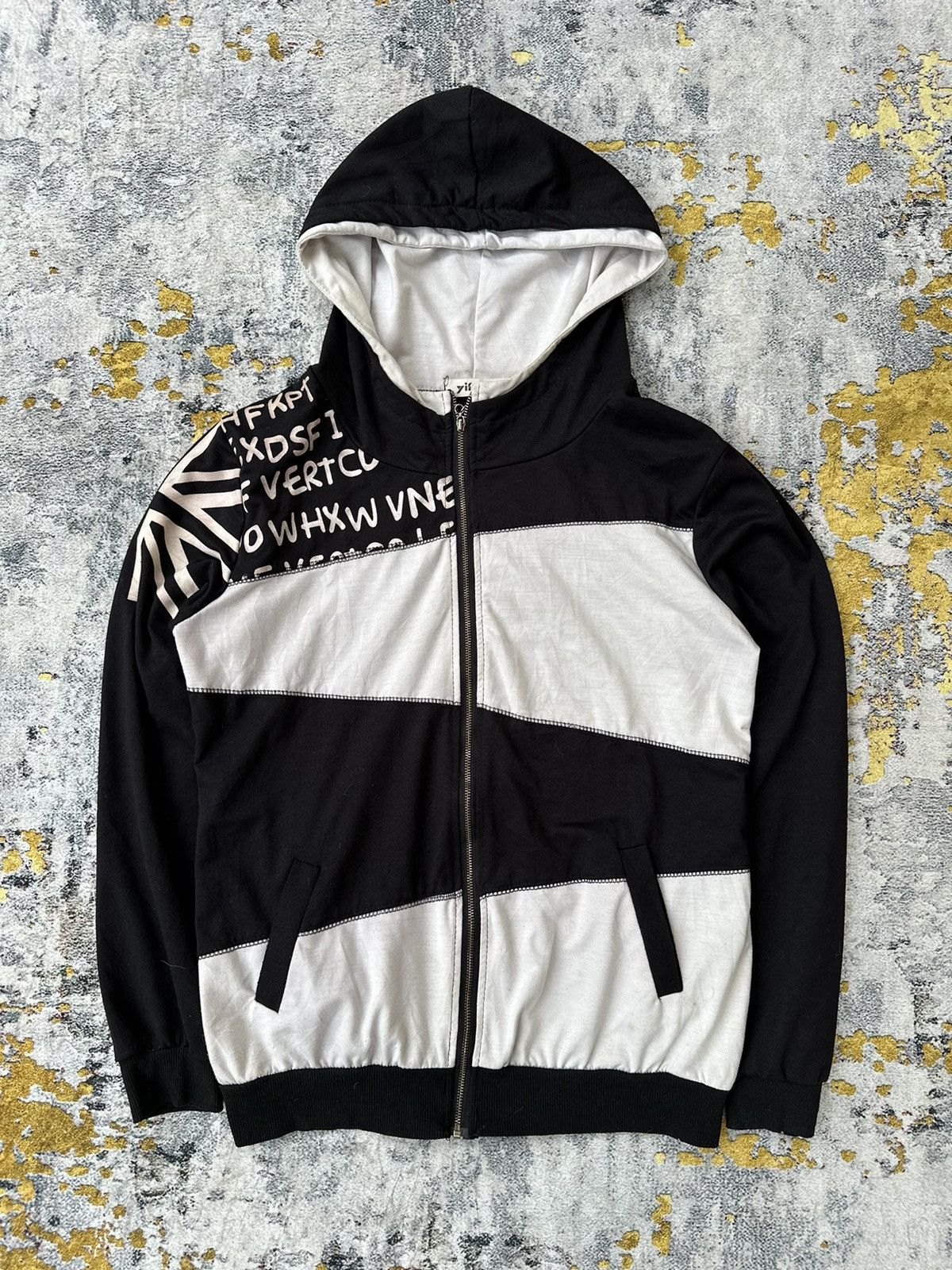 Tornado Mart BLACK WHITE ZIGZAG BRITISH POEM ZIPHOODIE PPFM LGB STYLE Size US M / EU 48-50 / 2 - 1 Thumbnail