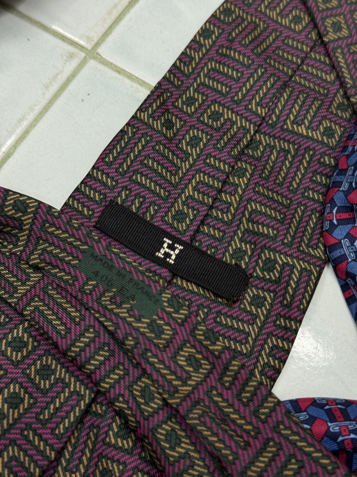 Hermes 🔥🔥🔥ARCHIVE HERMES & CHANEL NECKTIE Size ONE SIZE - 7 Thumbnail