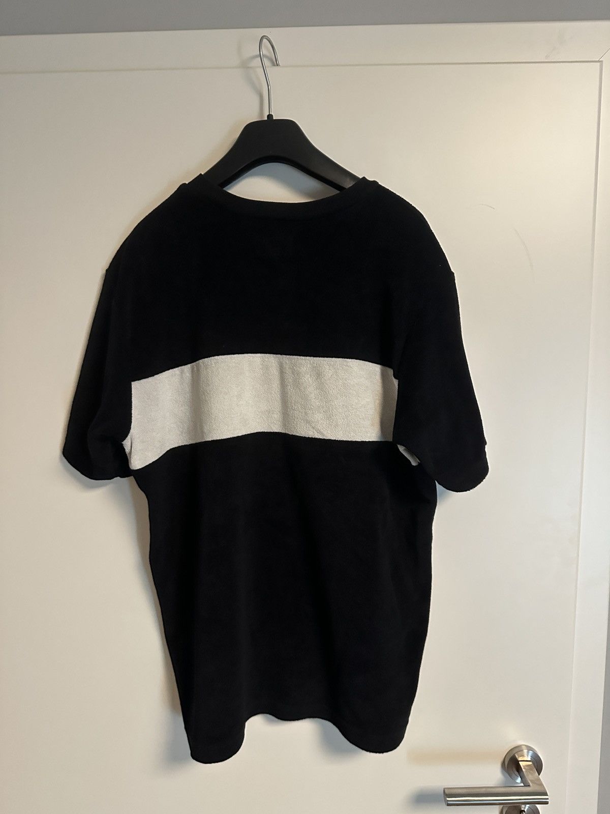 Supreme Supreme T shirt size L black and white Size US L / EU 52-54 / 3 - 6 Thumbnail