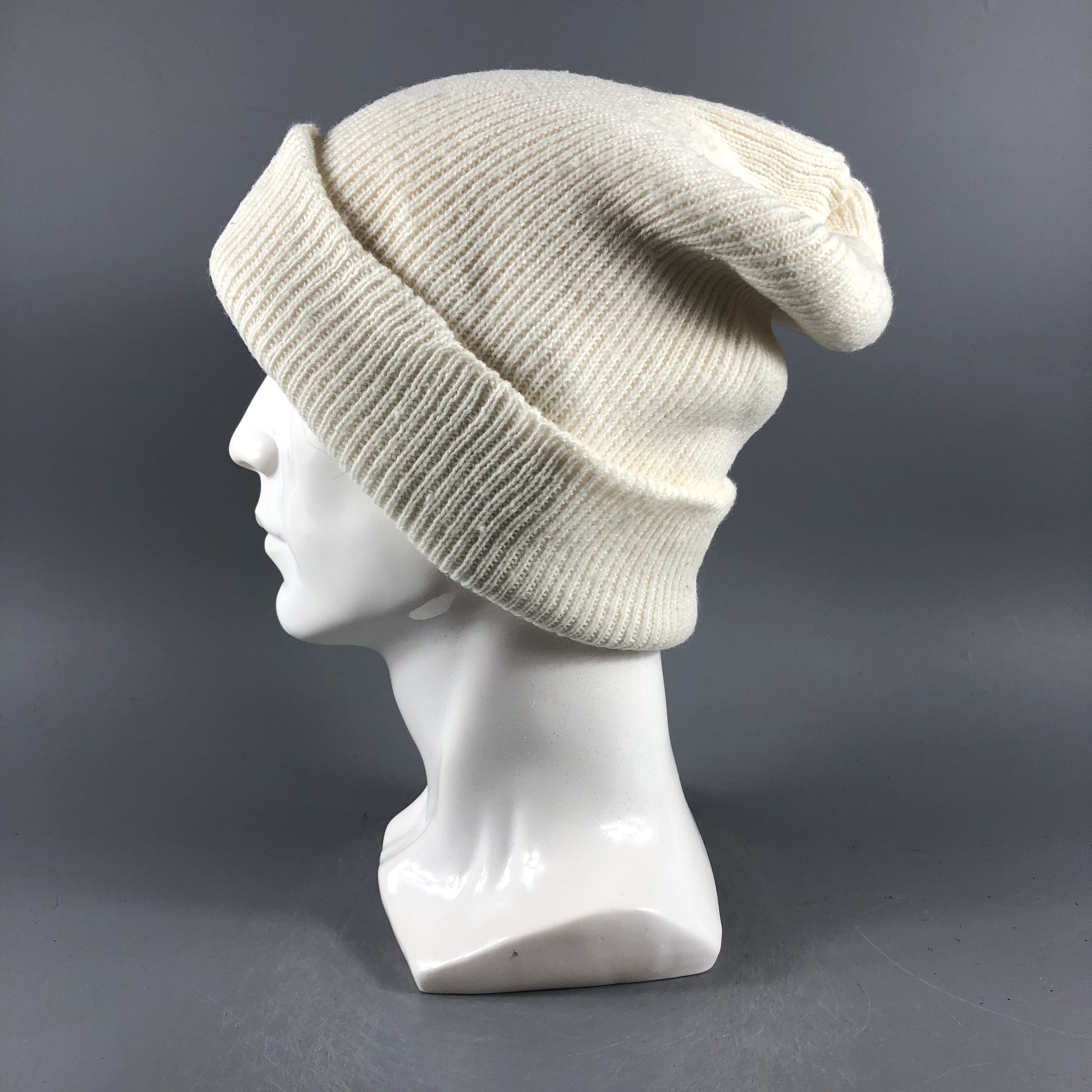 Fila × Vintage Fila Basic Beanie Snow Hat Snow Cap -D335 Size ONE SIZE - 1 Thumbnail