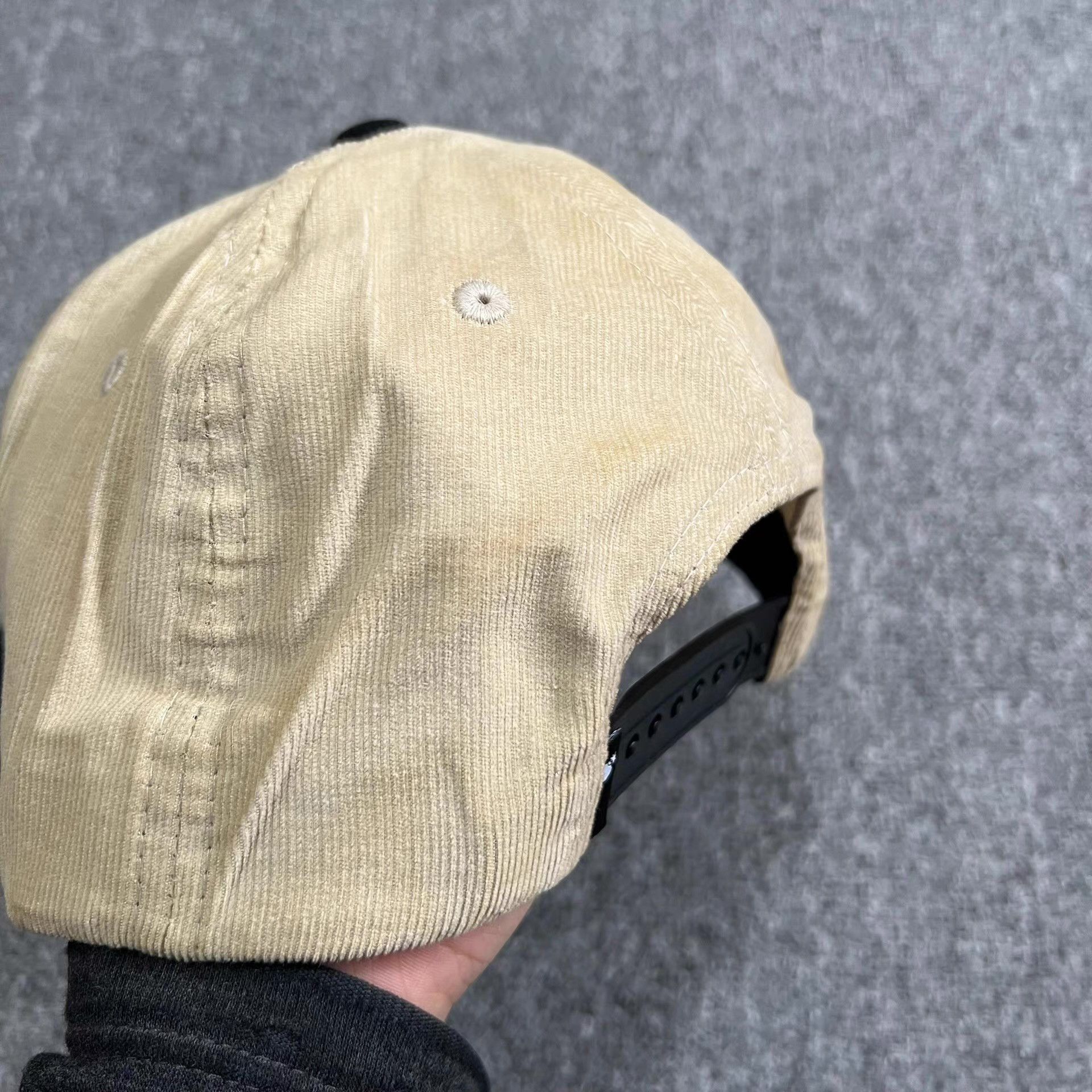 The Hundreds The Hundreds Bomb Embroidered Corduroy Baseball Cap Q7 Size ONE SIZE - 5 Thumbnail