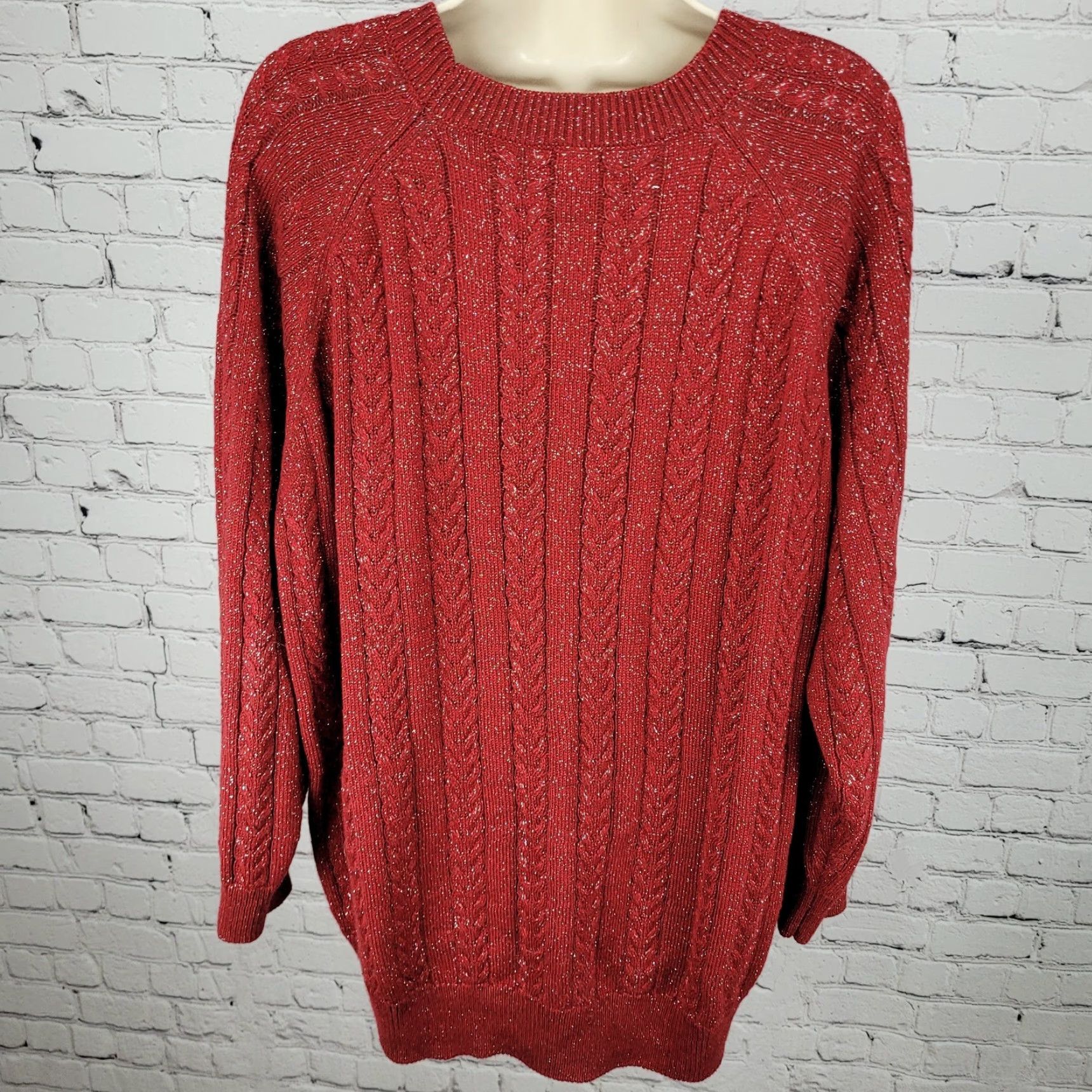 Athleta Athleta Red Glitter Pullover Sweater Women 1X Size XL / US 12-14 / IT 48-50 - 2 Thumbnail