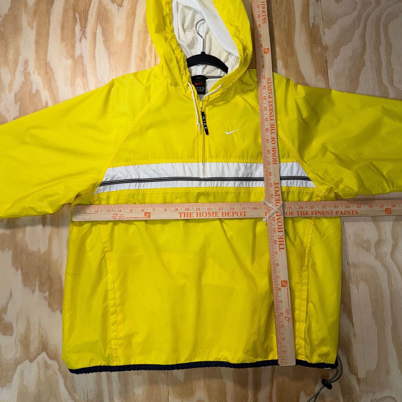 Nike Vintage Y2K Nike windbreaker 90s light embroider windbreaker Size US M / EU 48-50 / 2 - 4 Thumbnail