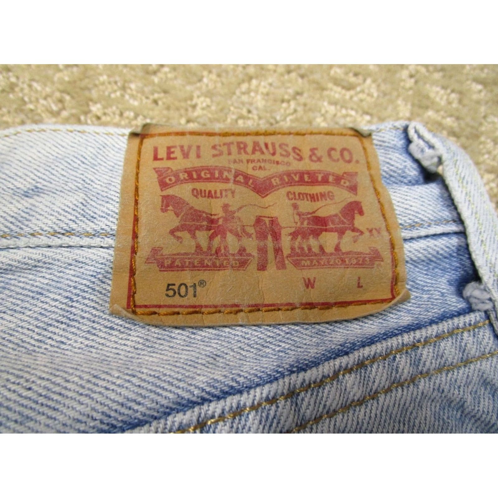 Levi's Levi's 501 Jeans Women 24 Blue Button Fly Distressed Light Wash Denim Straight Relaxed Pants 5-Pocket Logo Vintage? No Womens Size 42" / US 20 - 5 Thumbnail