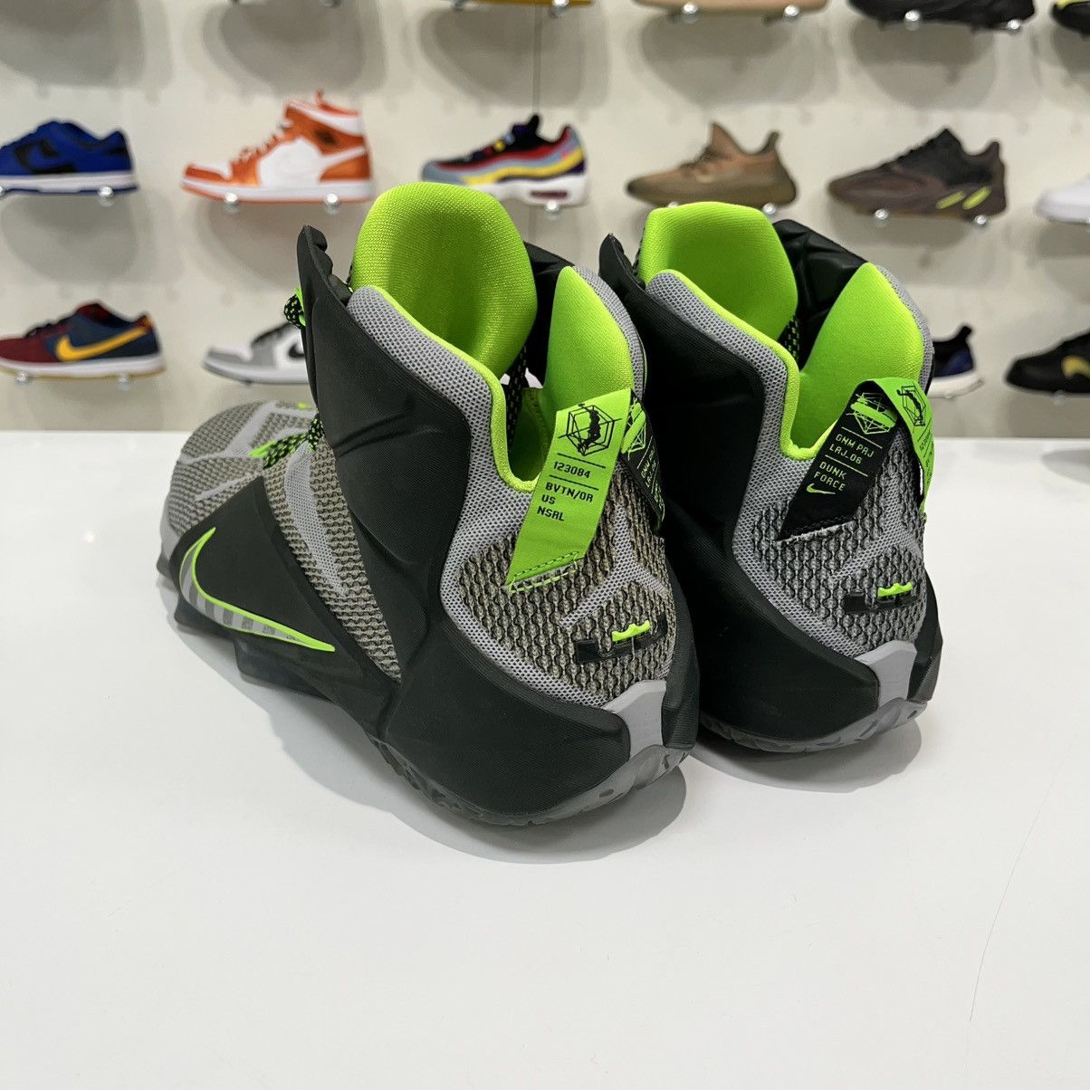 Nike Nike LeBron 12 Dunk Force Size US 12 / EU 45 - 4 Thumbnail