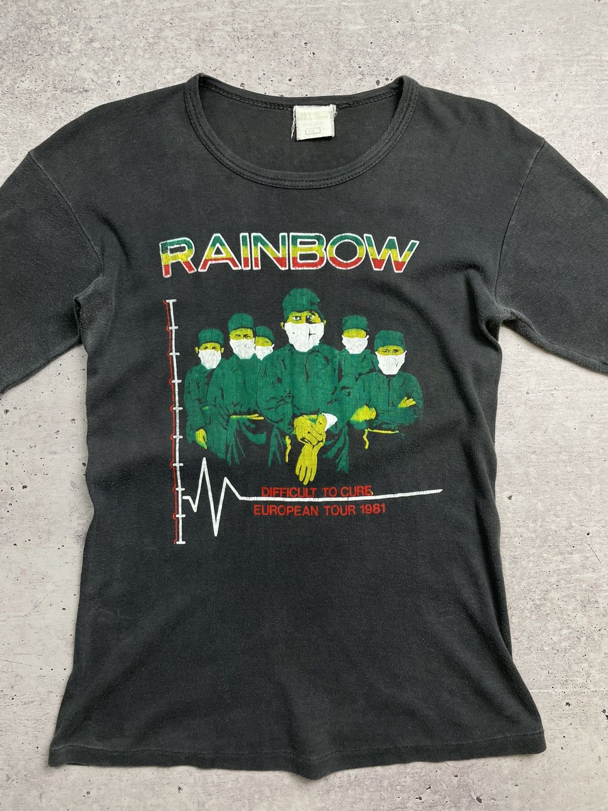 Band Tees × Vintage Rainbow 1981 RARE Vintage T-shirt Size US S / EU 44-46 / 1 - 2 Thumbnail