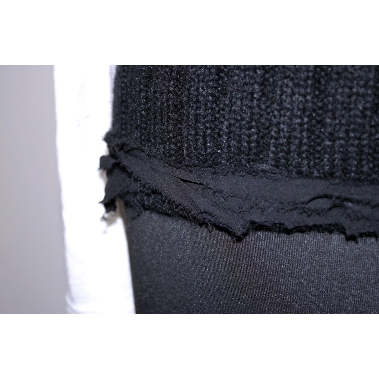 Diesel Diesel Vest Shirt Women's Mohair Silk Cotton Blend L Black Round Neck Wool Vest - Womens Diesel Vest L Black Size L / US 10 / IT 46 - 2 Thumbnail