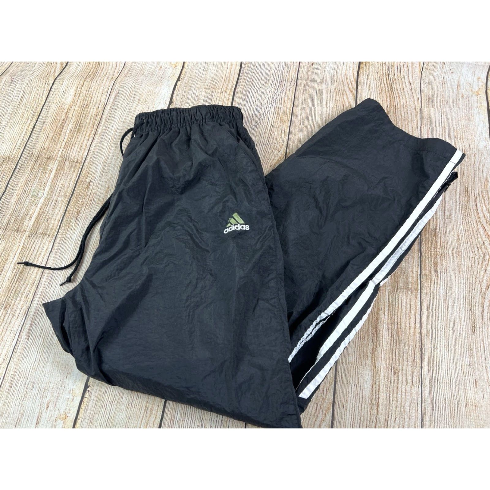 Adidas VINTAGE Adidas Nylon Track Pants Black Olive Green Mens M Ankle Zips Pockets Elastic Waist Regular Size Medium Sports Activewear Pants Size US 31 - 8 Thumbnail