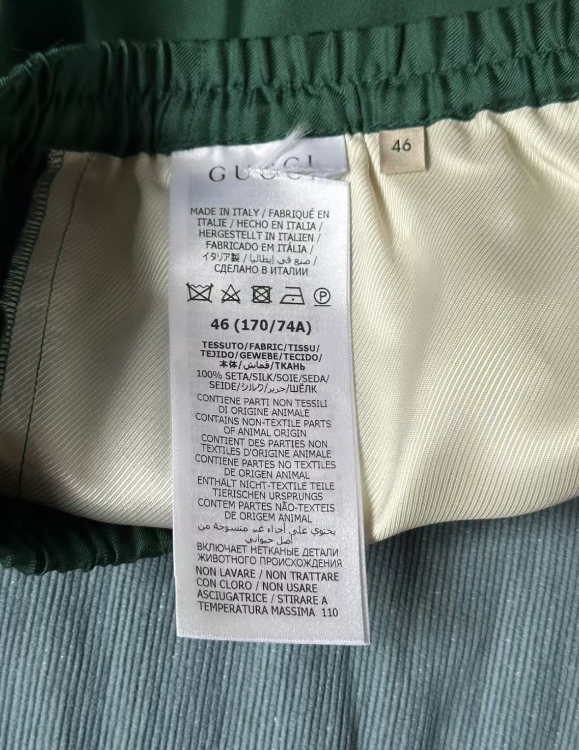 Gucci Gucci Logo letter print green silk straight shorts 2502-Nex Size US 30 / EU 46 - 5 Thumbnail