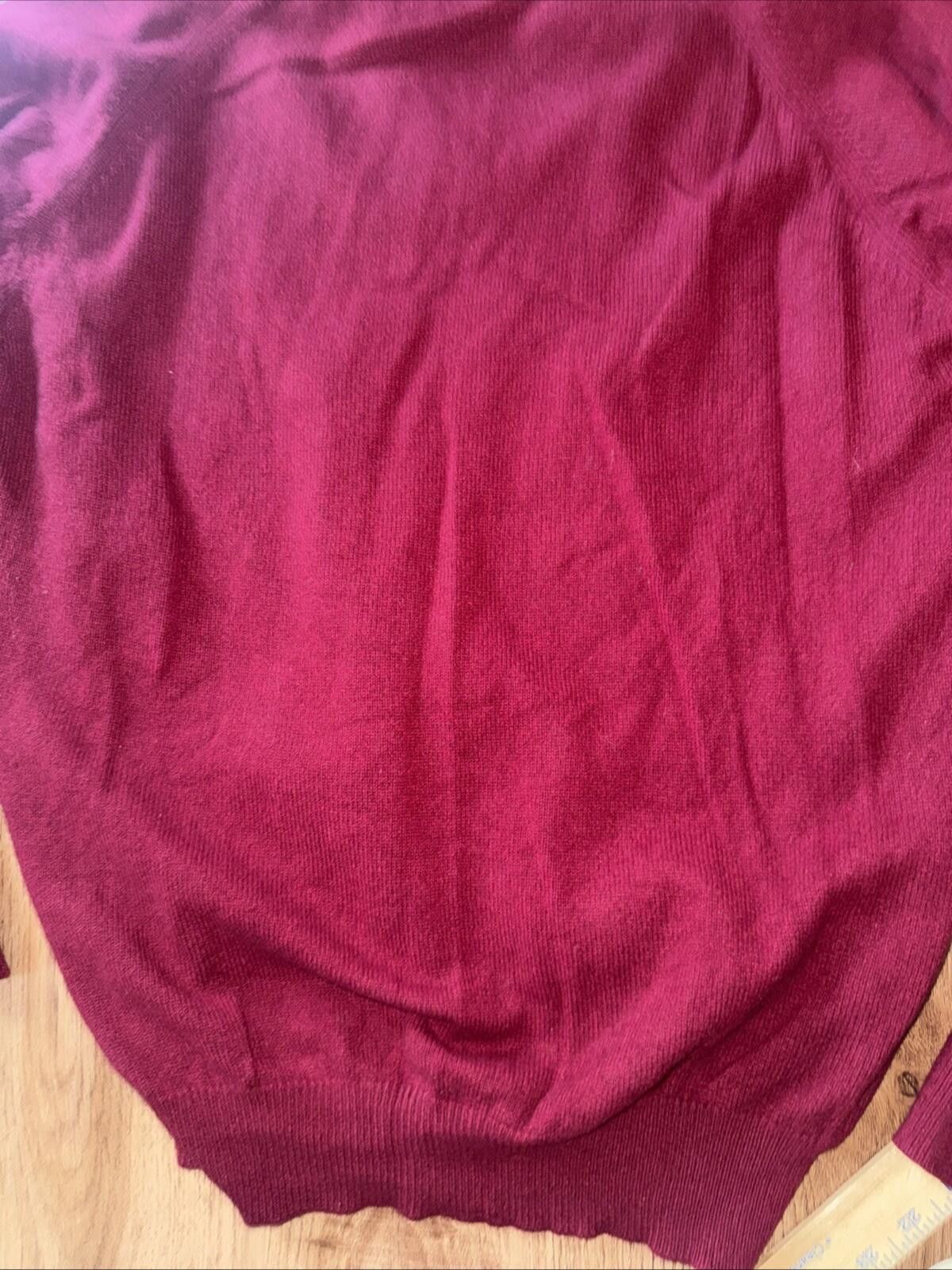 Other Glen Abbey Mens Pure Cashmere Made in IrelandBurgundy Vneck Size US XL / EU 56 / 4 - 7 Thumbnail