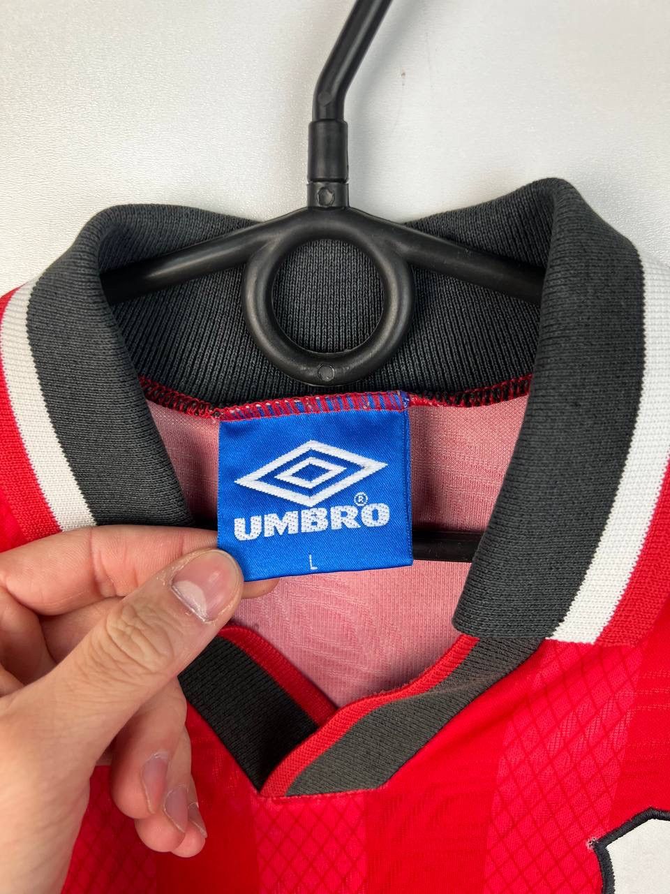Umbro Nottingham Forest Umbro 94/95 Vintage Football Jersey size L Size US L / EU 52-54 / 3 - 3 Thumbnail