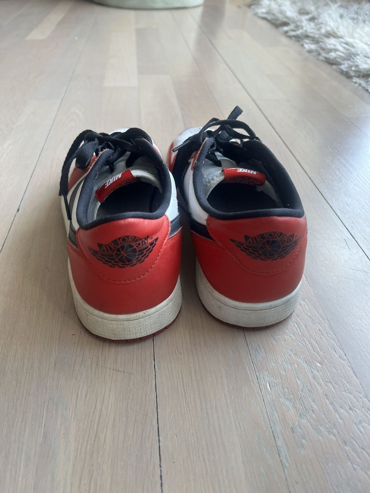 Jordan Brand × Nike Jordan 1 low «Chicago» 2016 Size US 11 / EU 44 - 4 Thumbnail